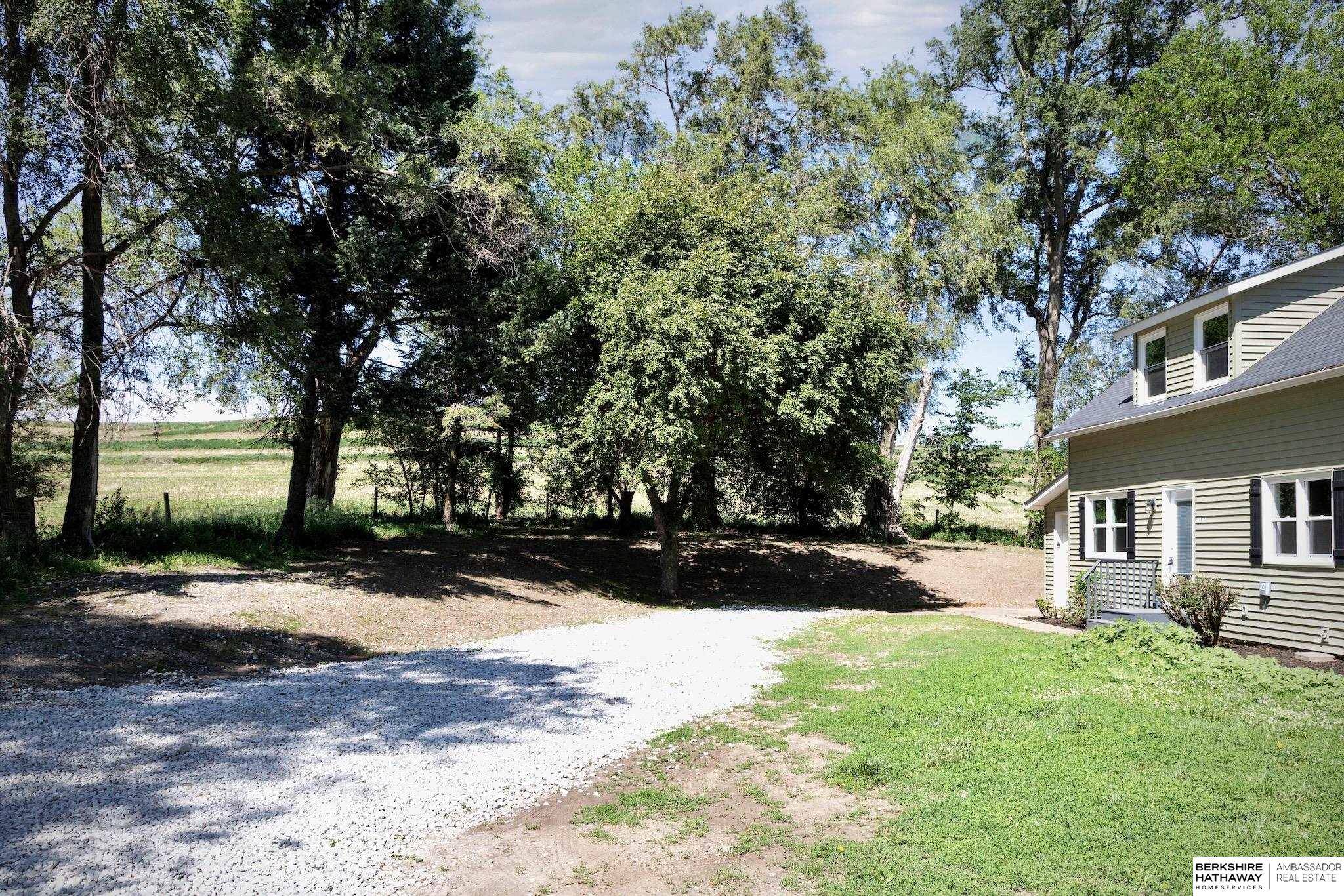 15873 US Hwy 75