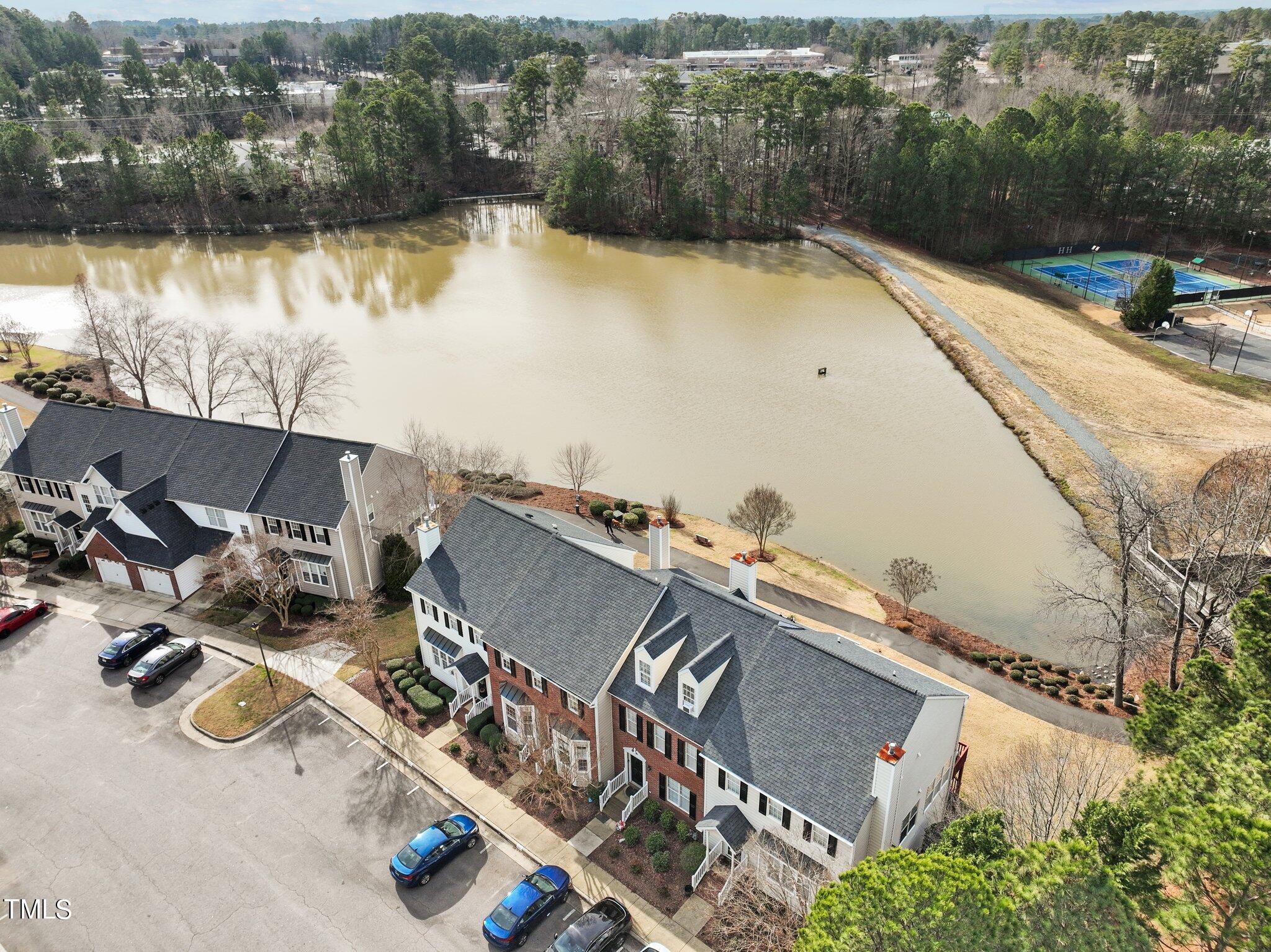 106 Nottinghill Walk