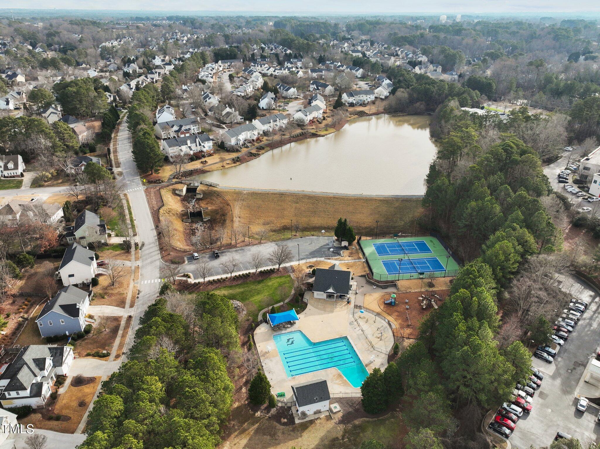 106 Nottinghill Walk