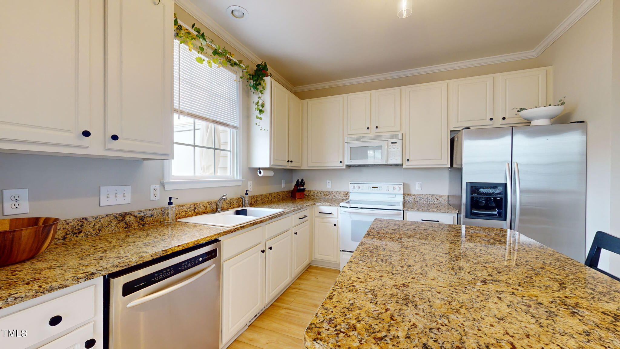 106 Nottinghill Walk