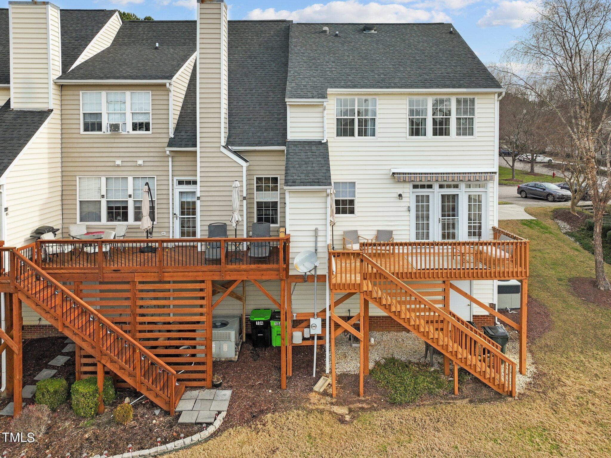 106 Nottinghill Walk