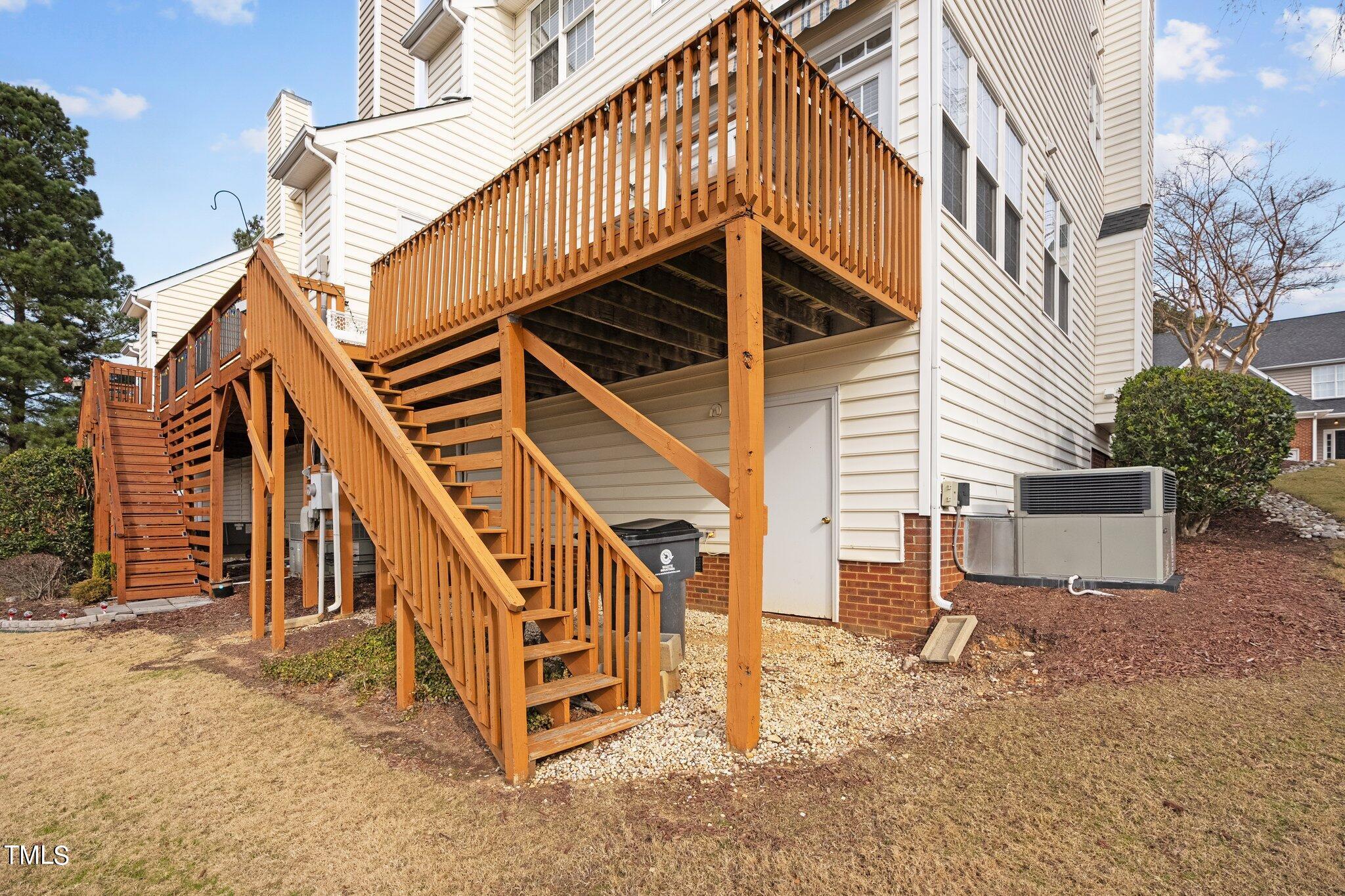 106 Nottinghill Walk