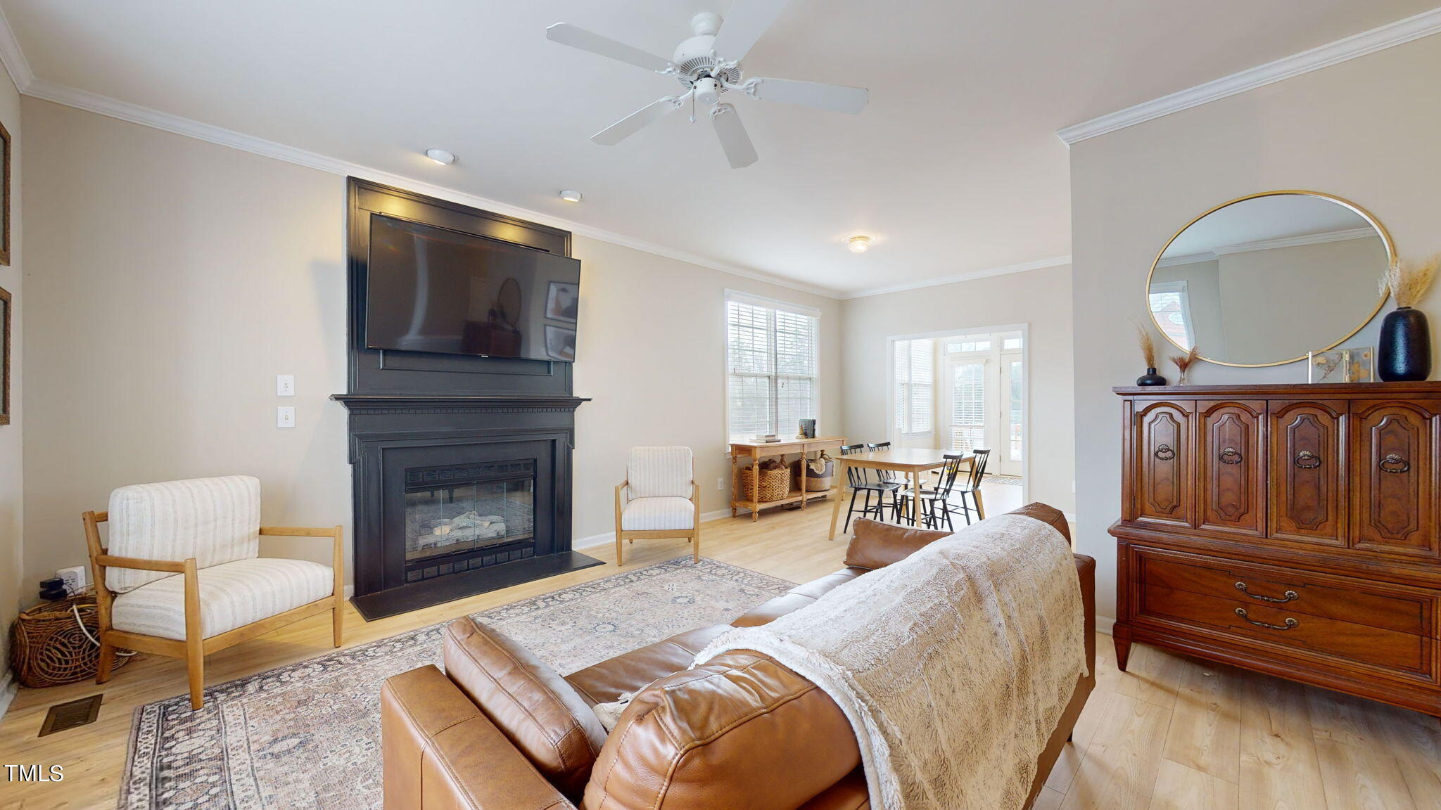 106 Nottinghill Walk