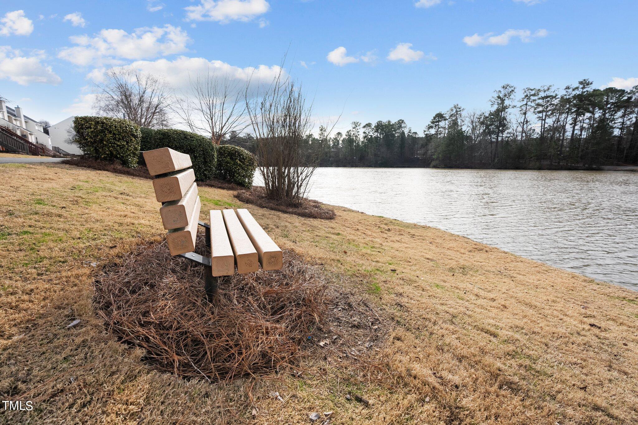 106 Nottinghill Walk