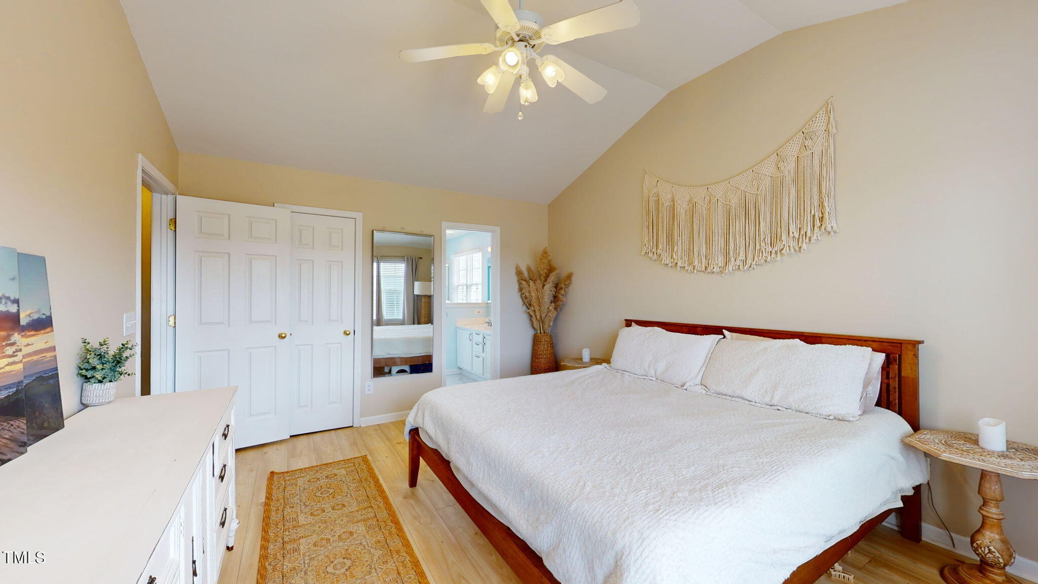 106 Nottinghill Walk