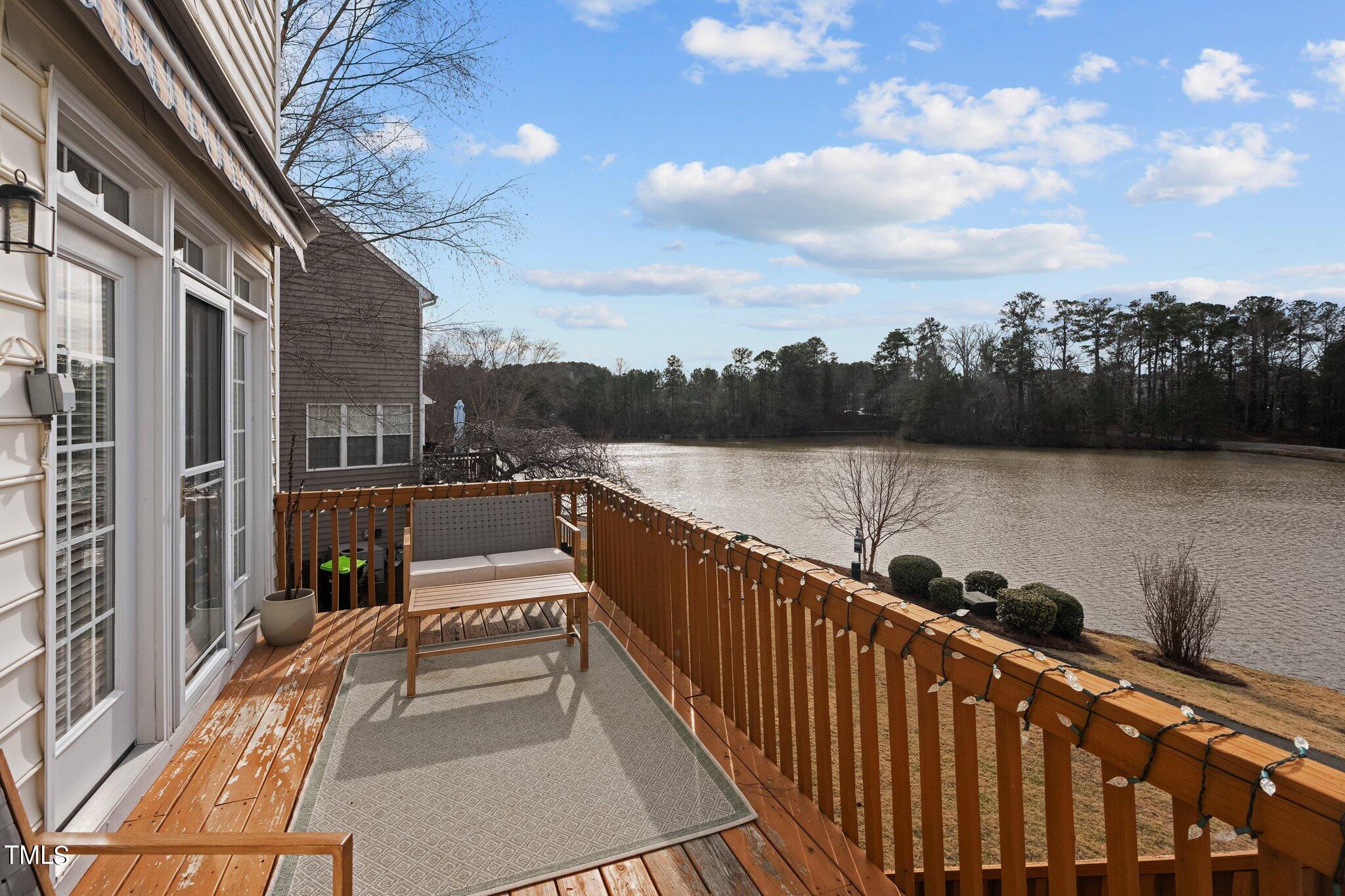 106 Nottinghill Walk