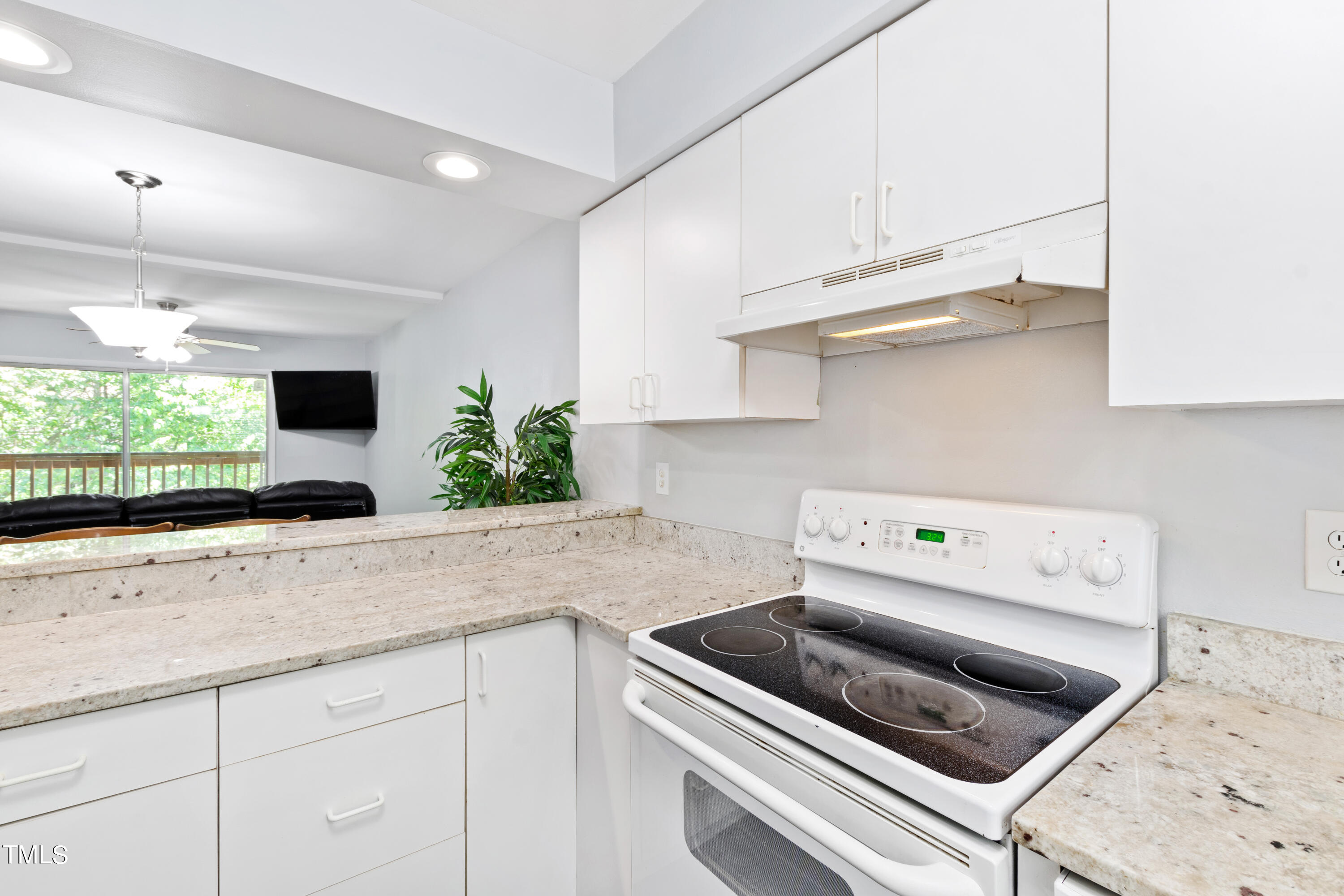 7122 Longstreet Drive # B