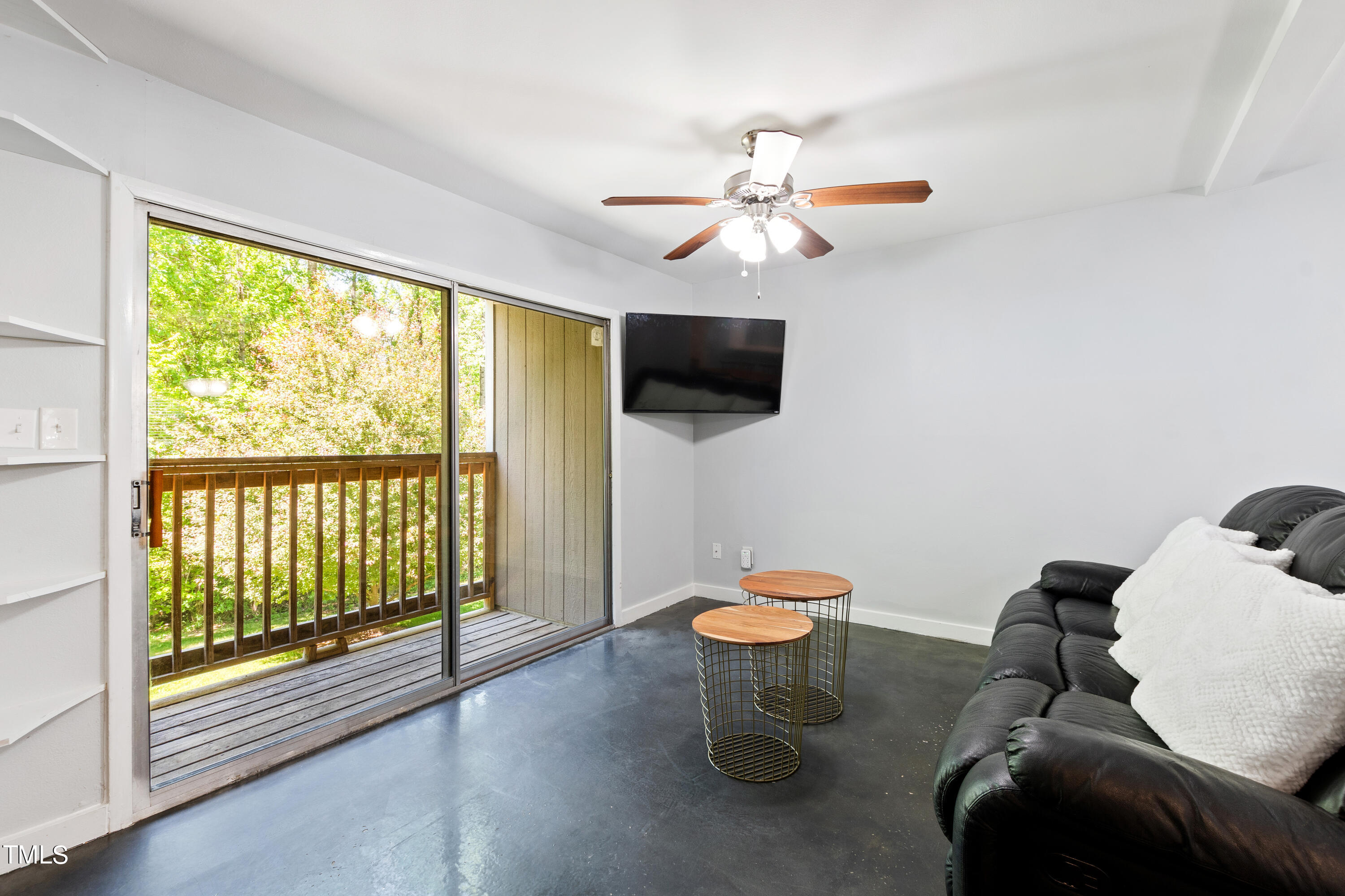 7122 Longstreet Drive # B