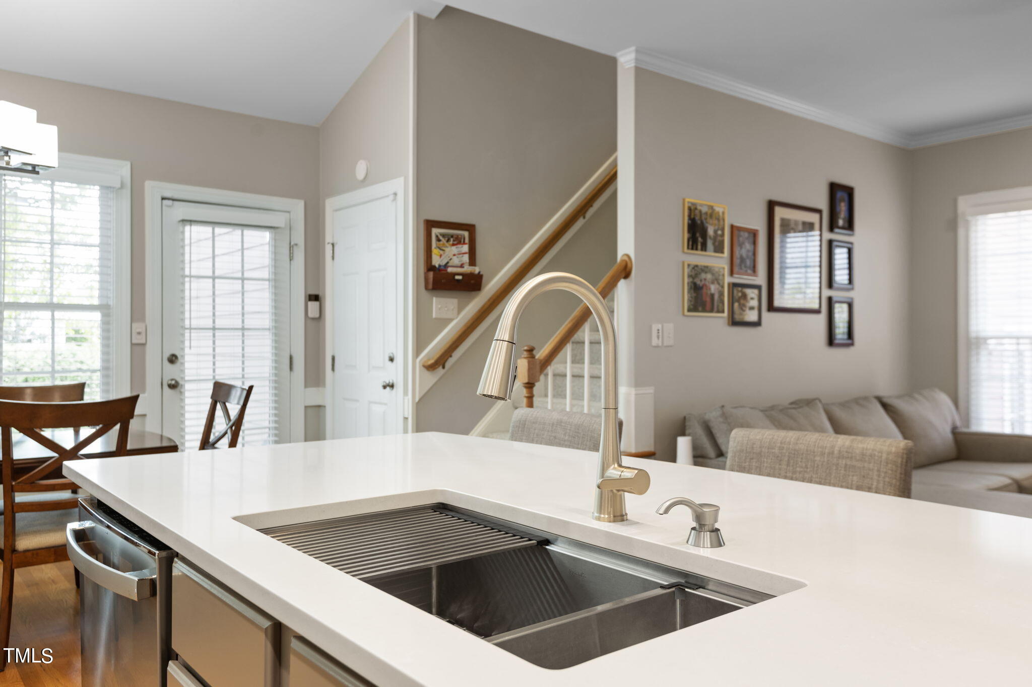 611 Carpenter Town Lane