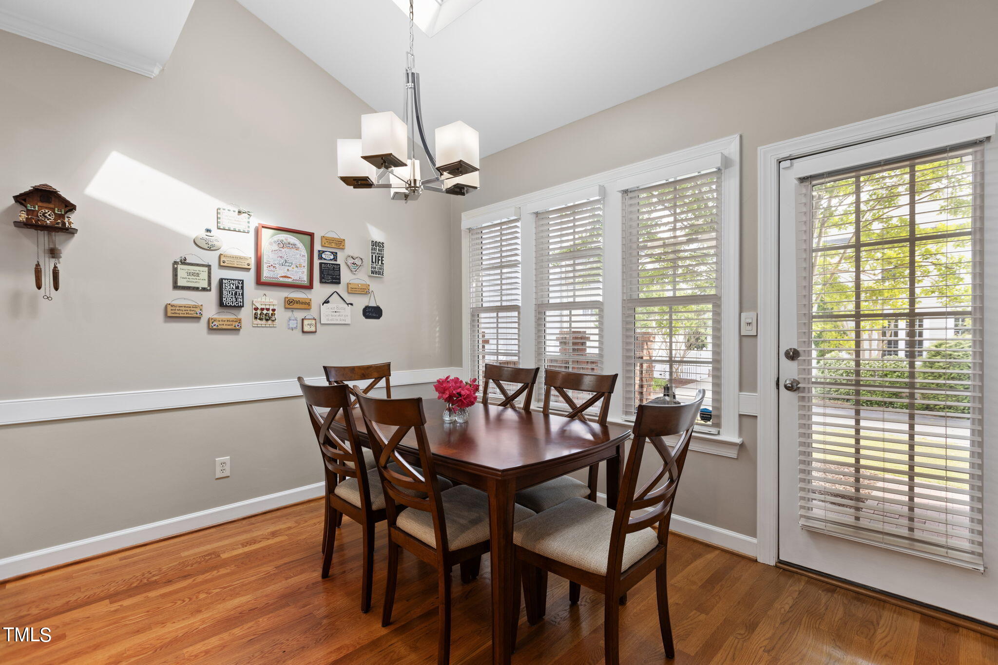 611 Carpenter Town Lane