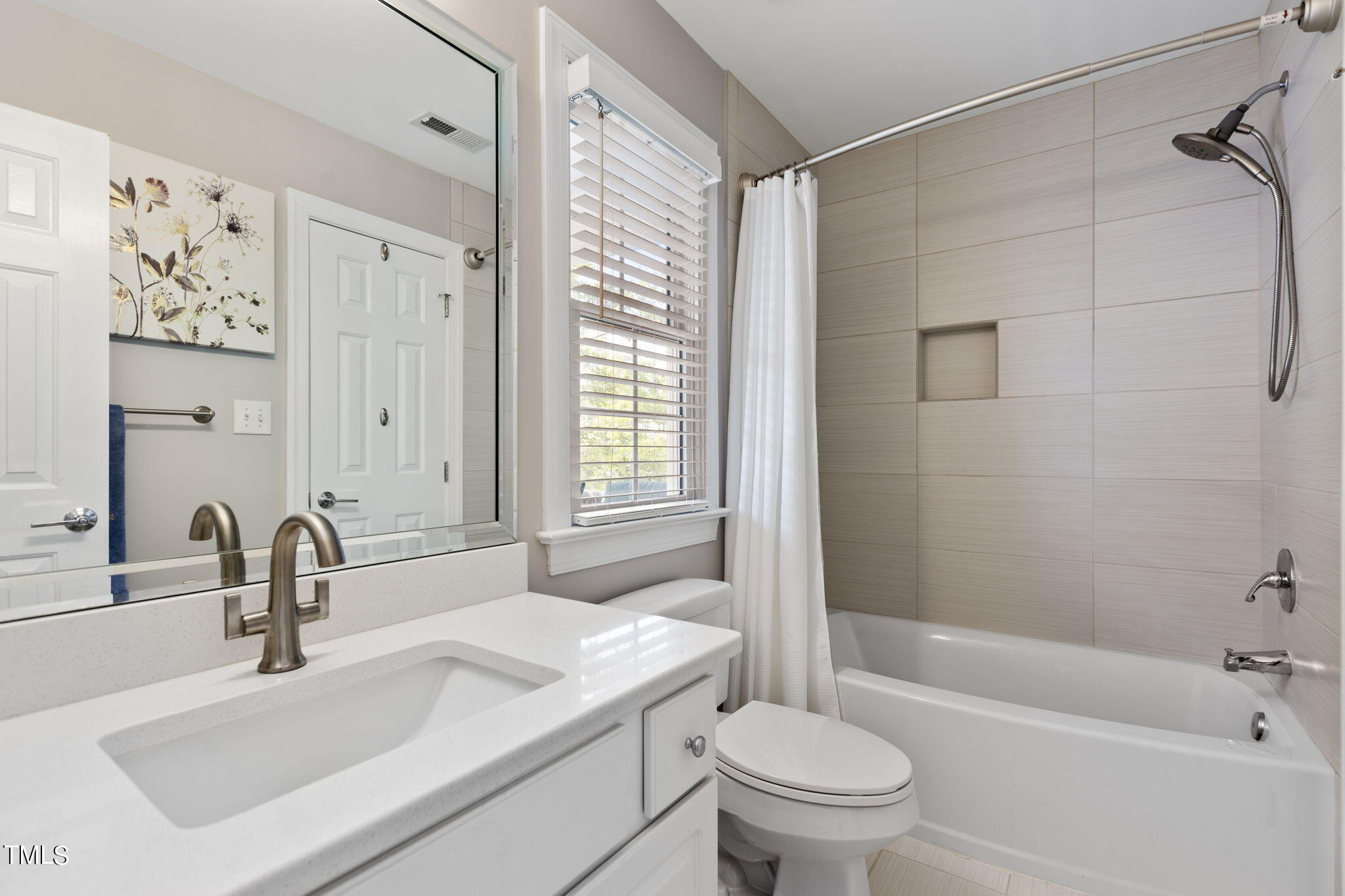 611 Carpenter Town Lane