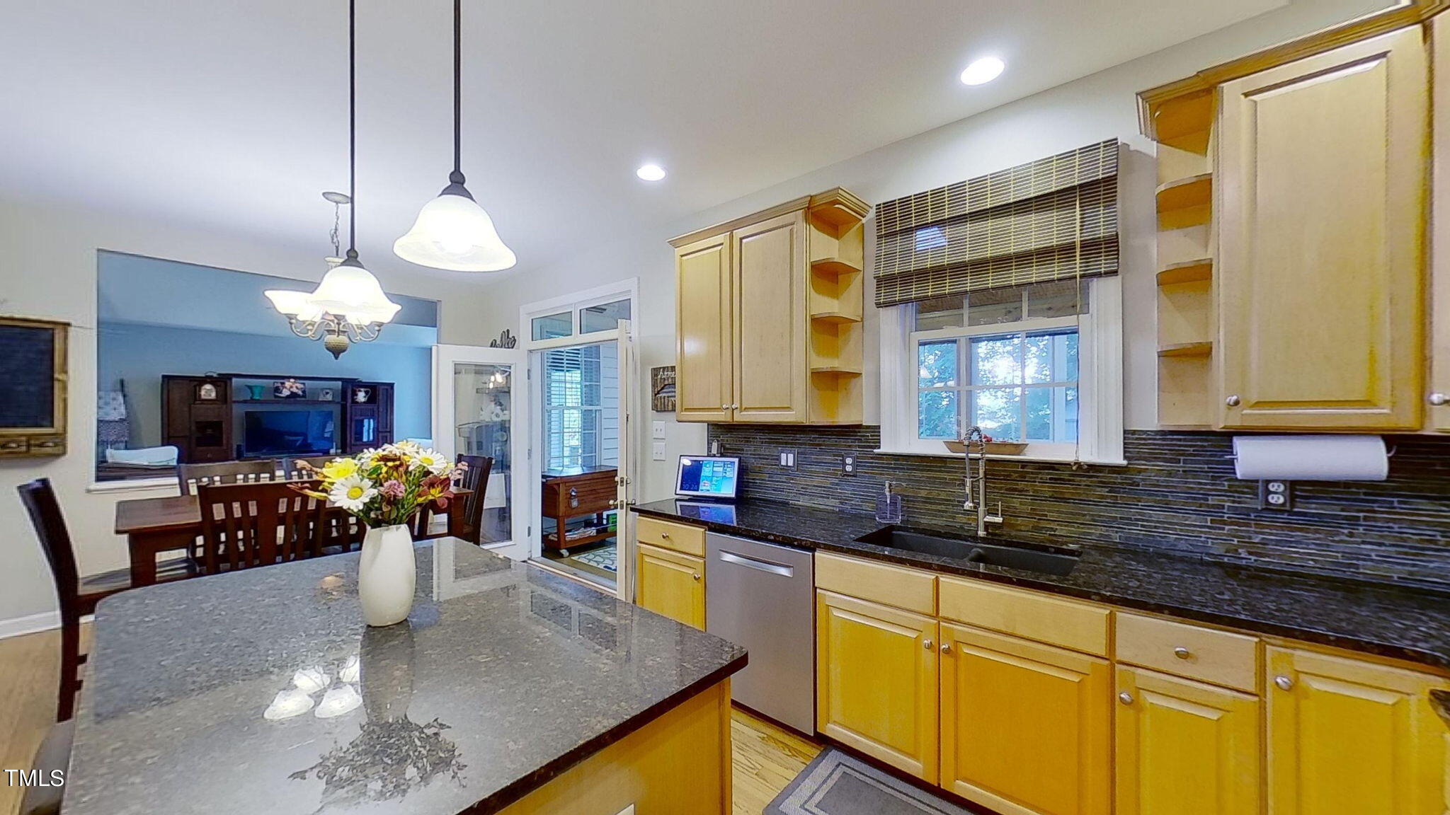 1256 Horsham Way