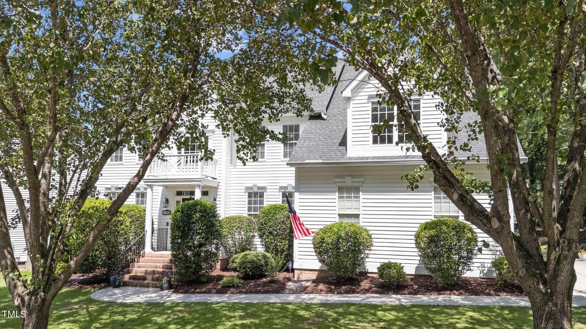 1256 Horsham Way