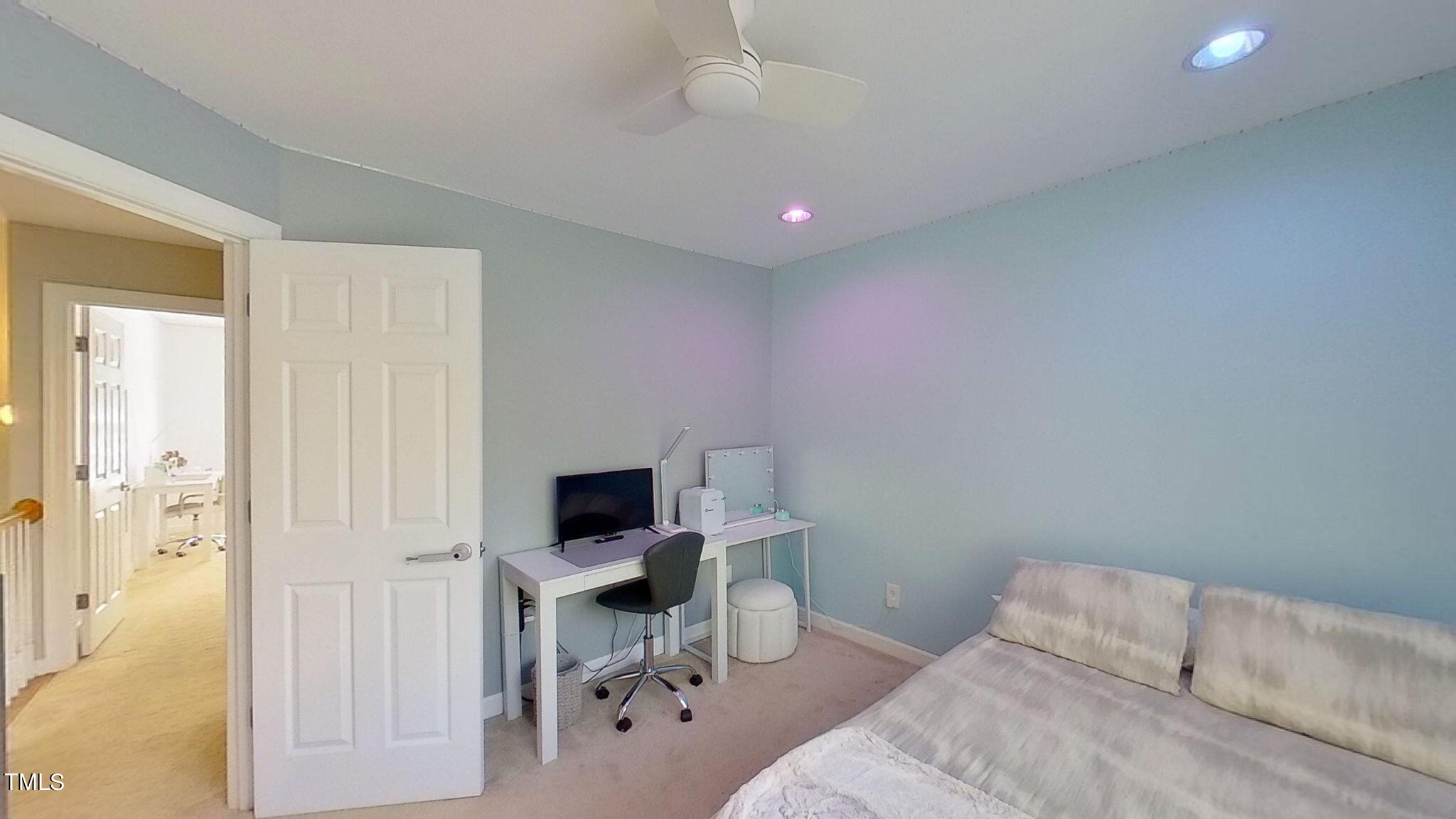 1256 Horsham Way