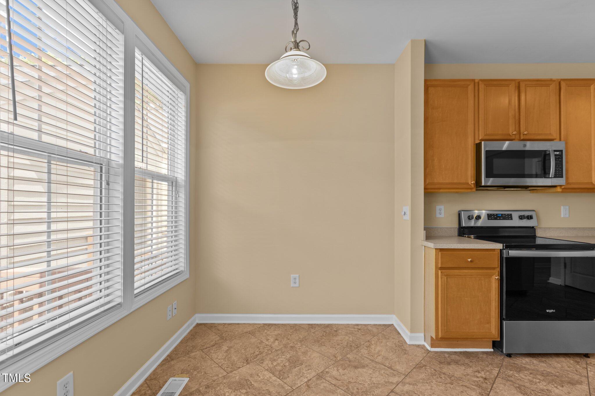 408 Heritage Village Lane