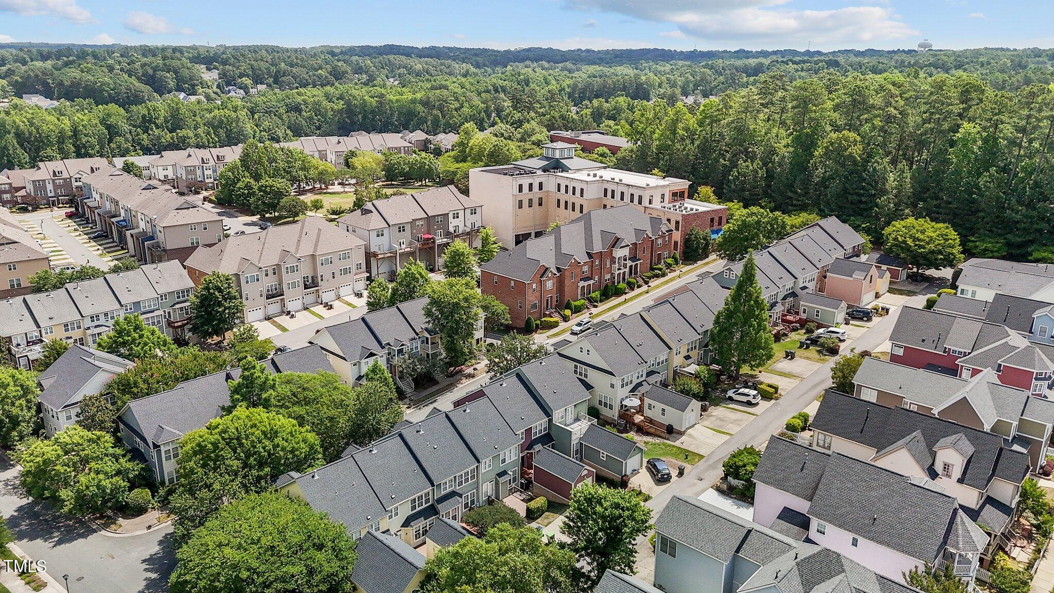 408 Heritage Village Lane