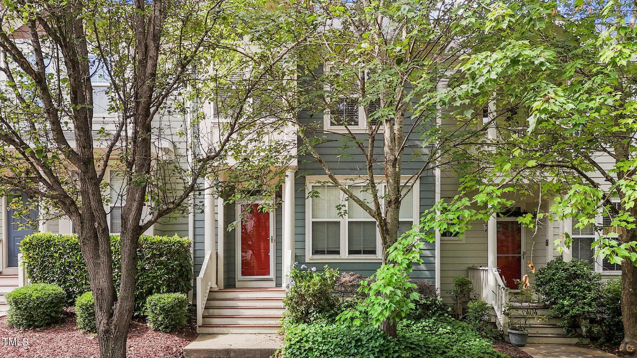 408 Heritage Village Lane