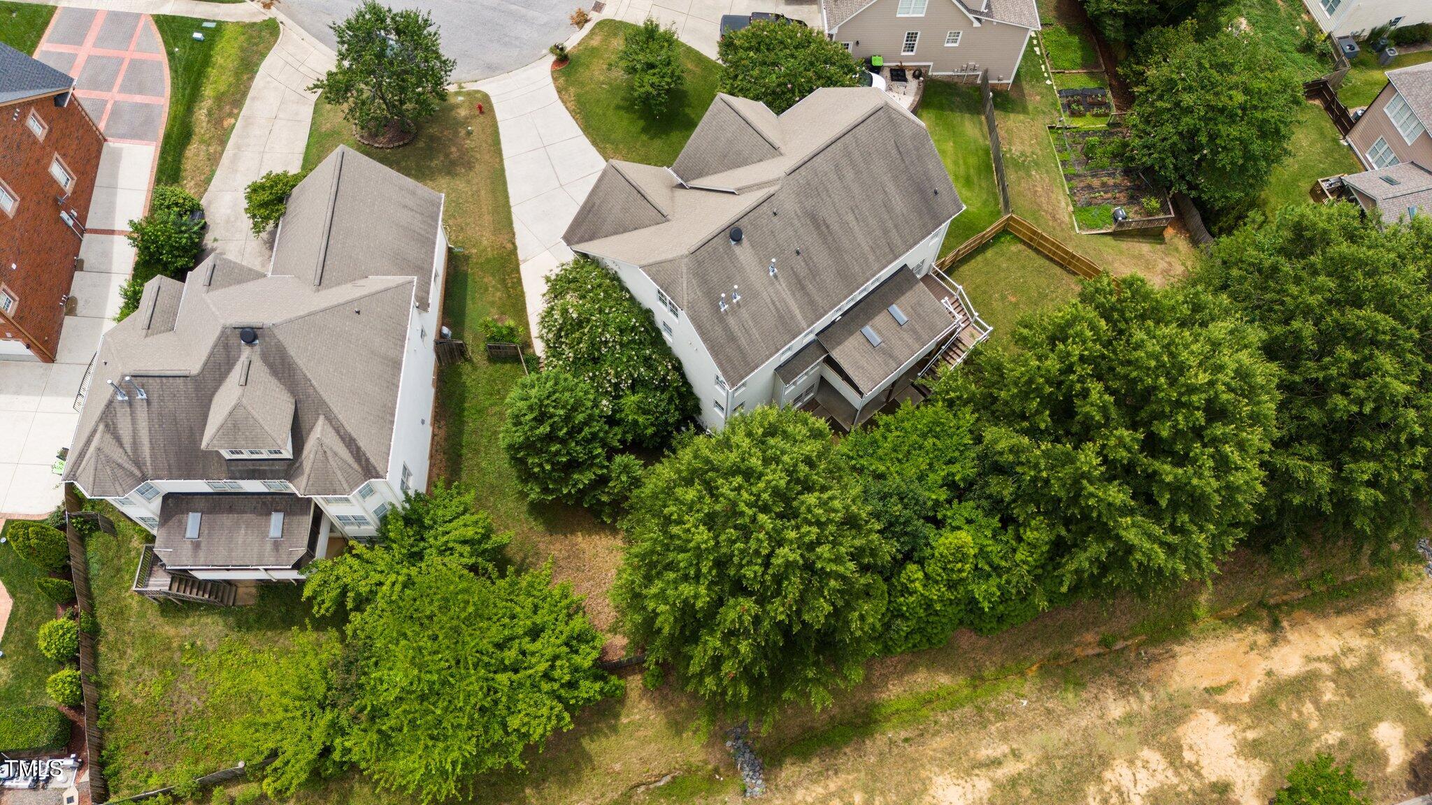 208 Kings Castle Drive