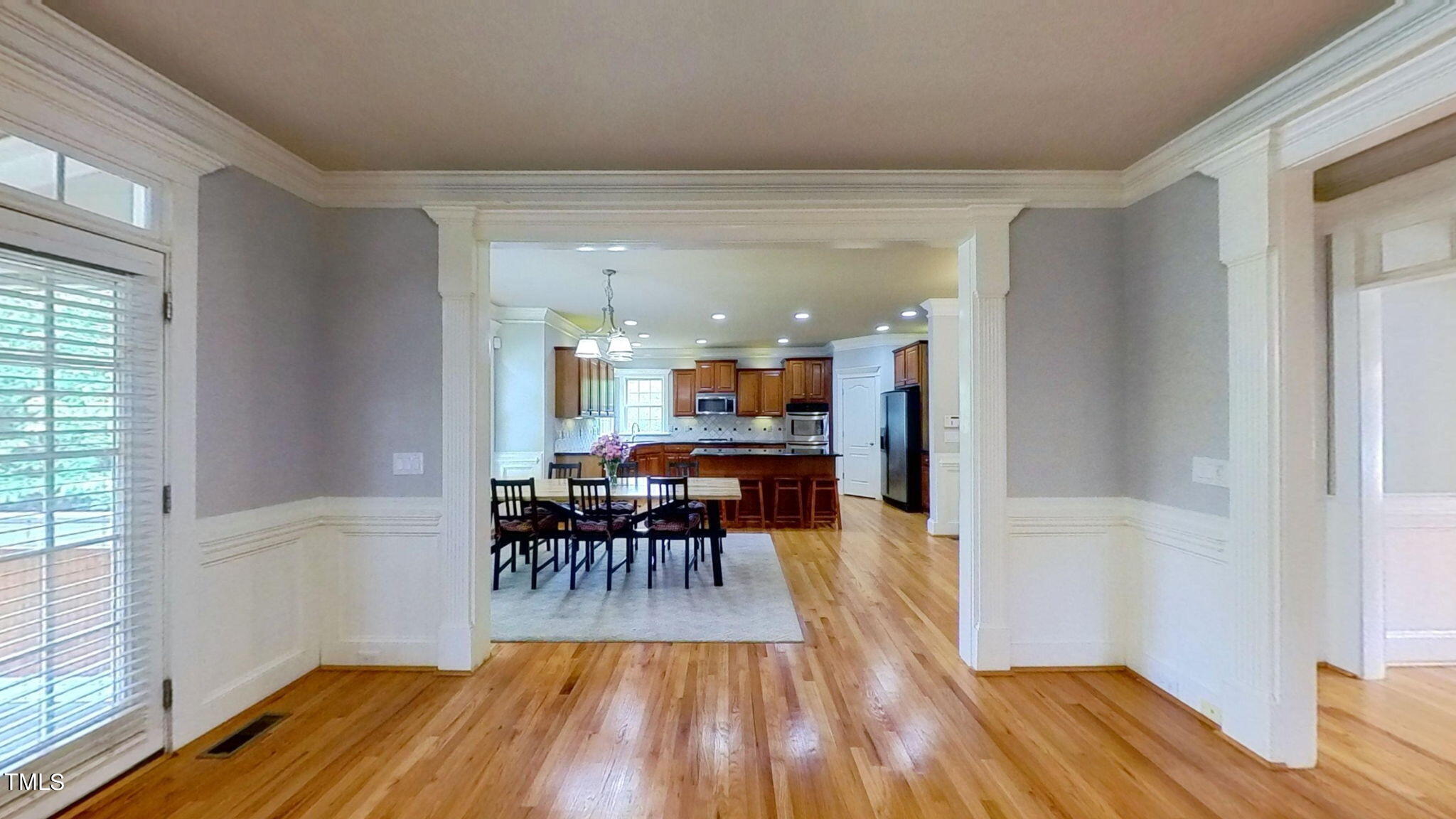 208 Kings Castle Drive