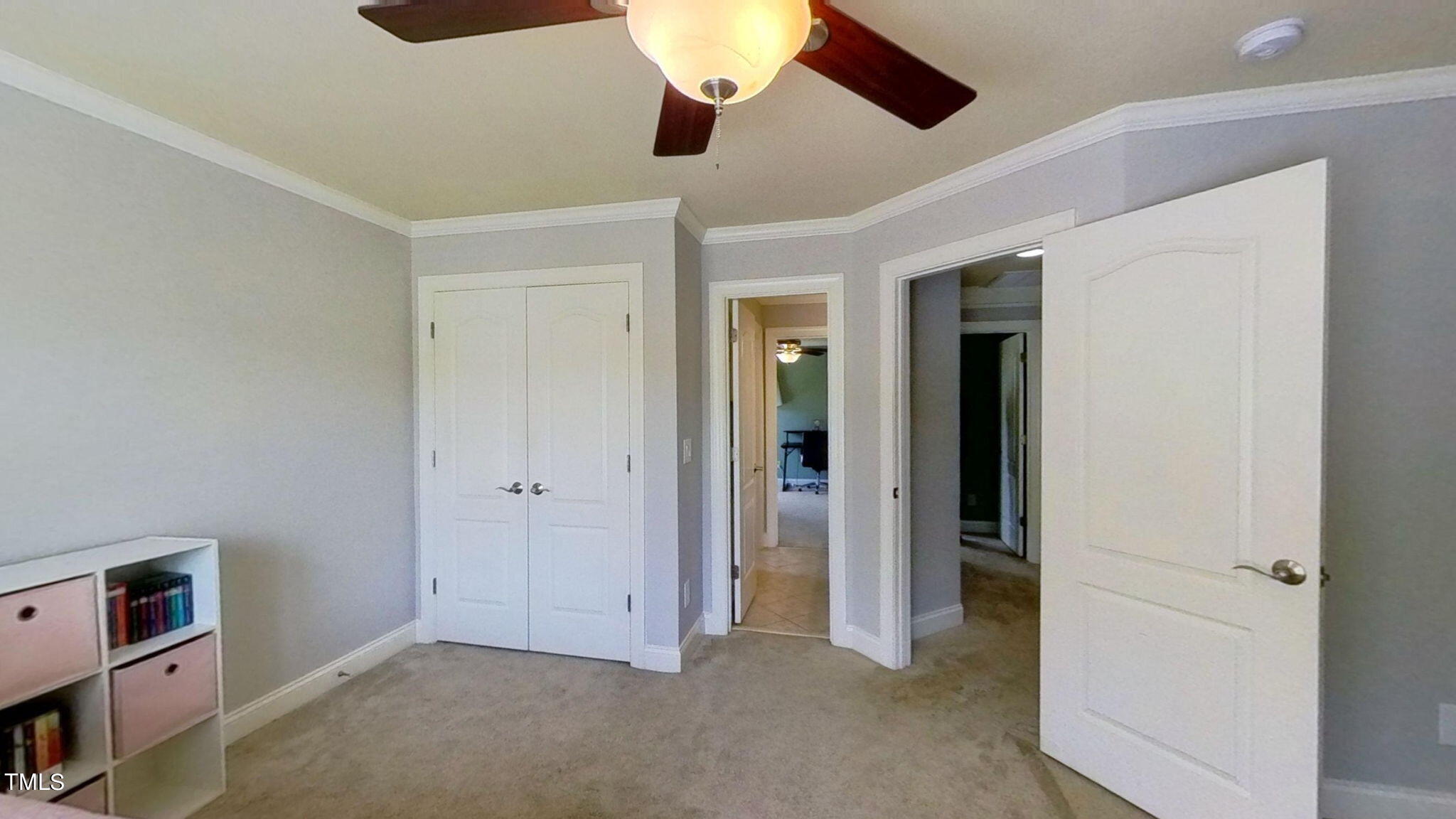 208 Kings Castle Drive