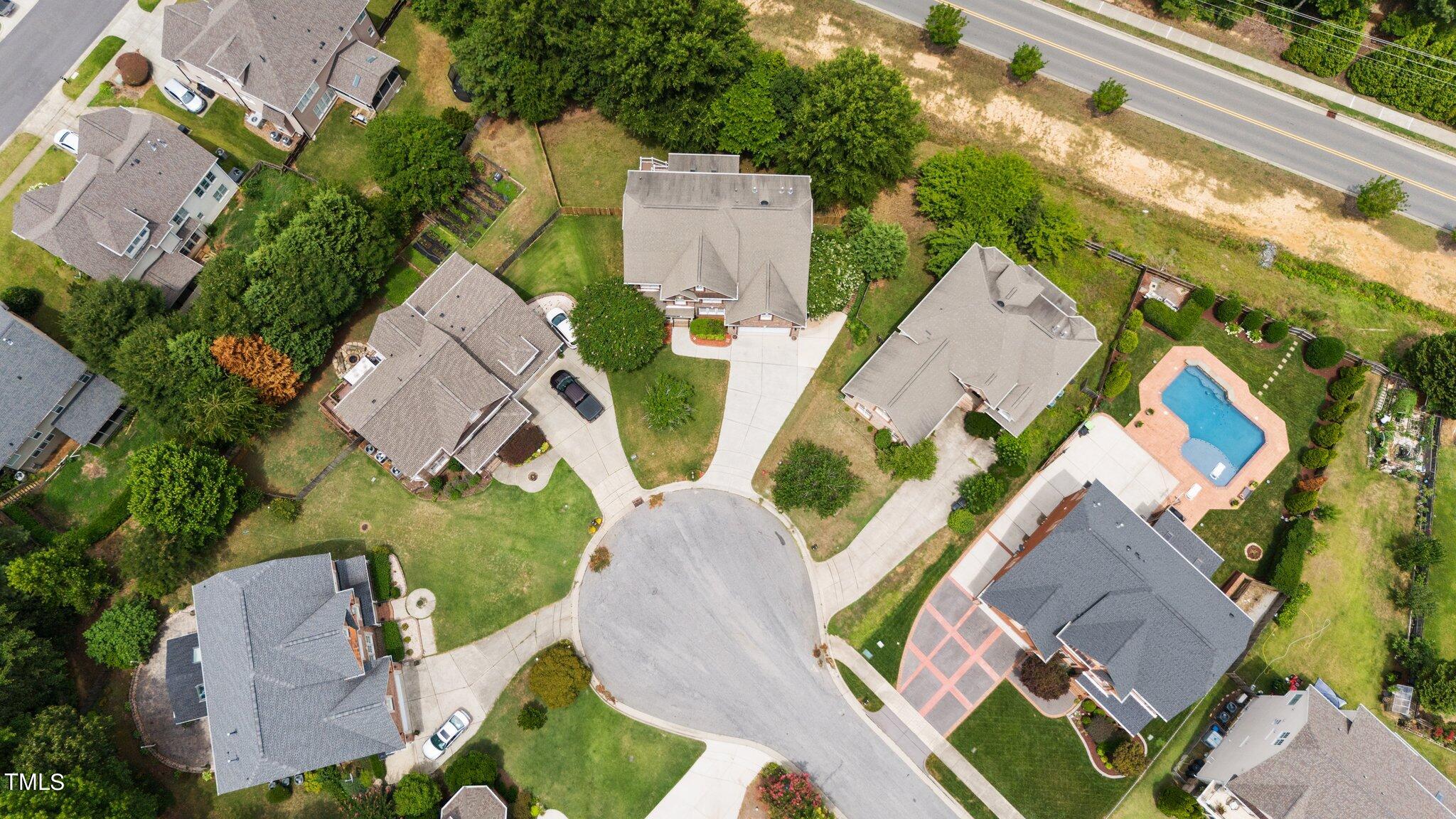 208 Kings Castle Drive