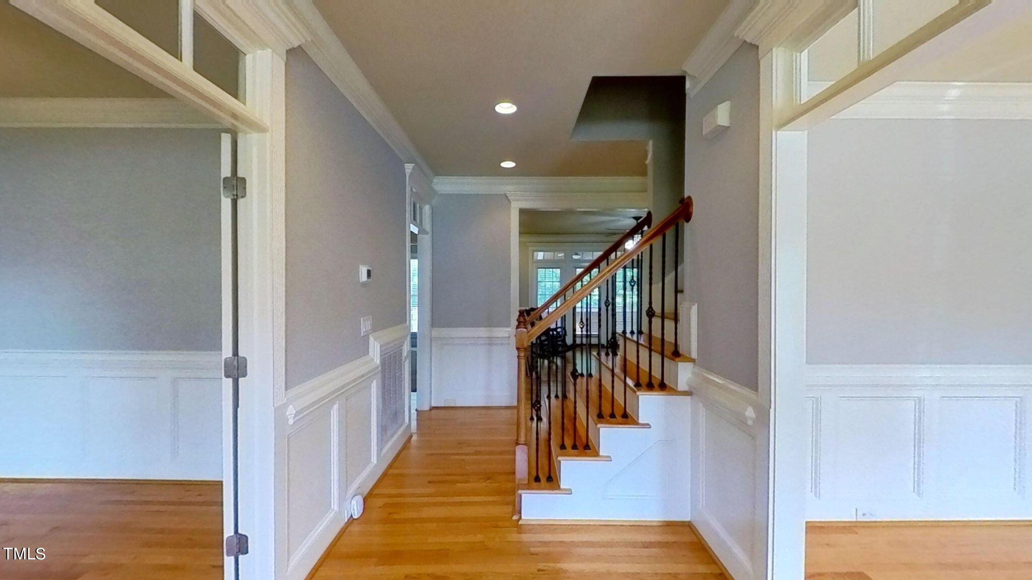 208 Kings Castle Drive