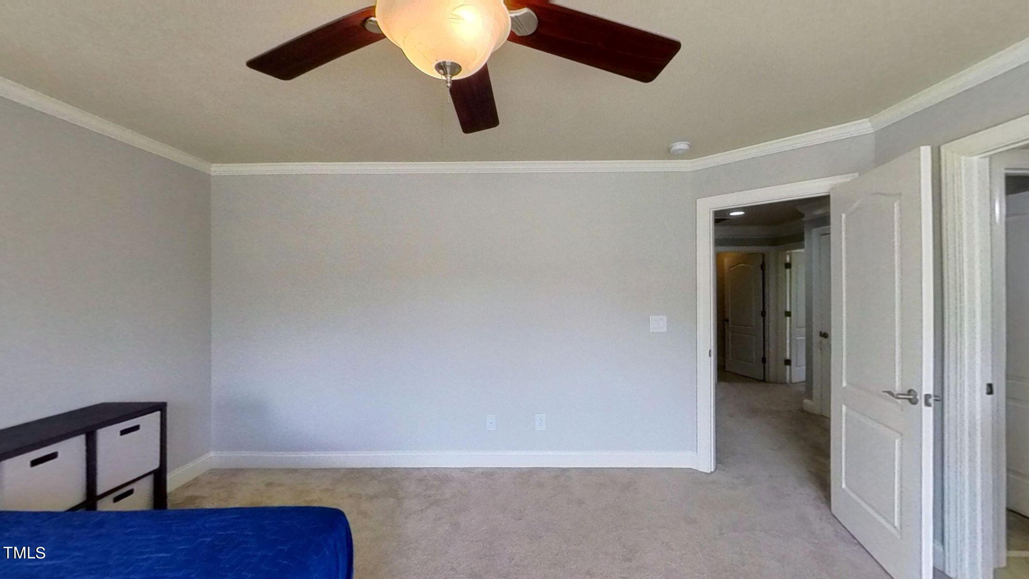 208 Kings Castle Drive