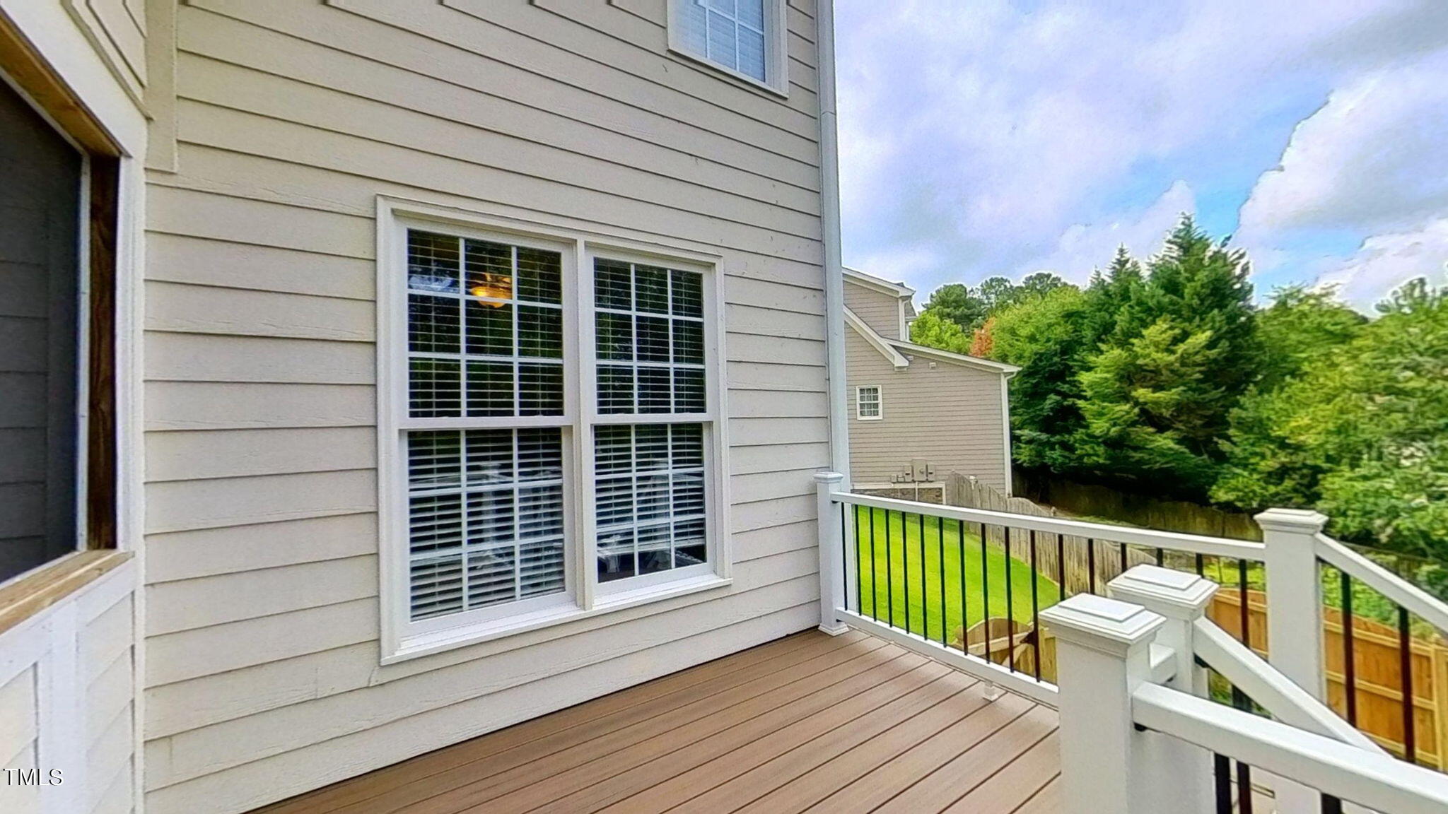 208 Kings Castle Drive