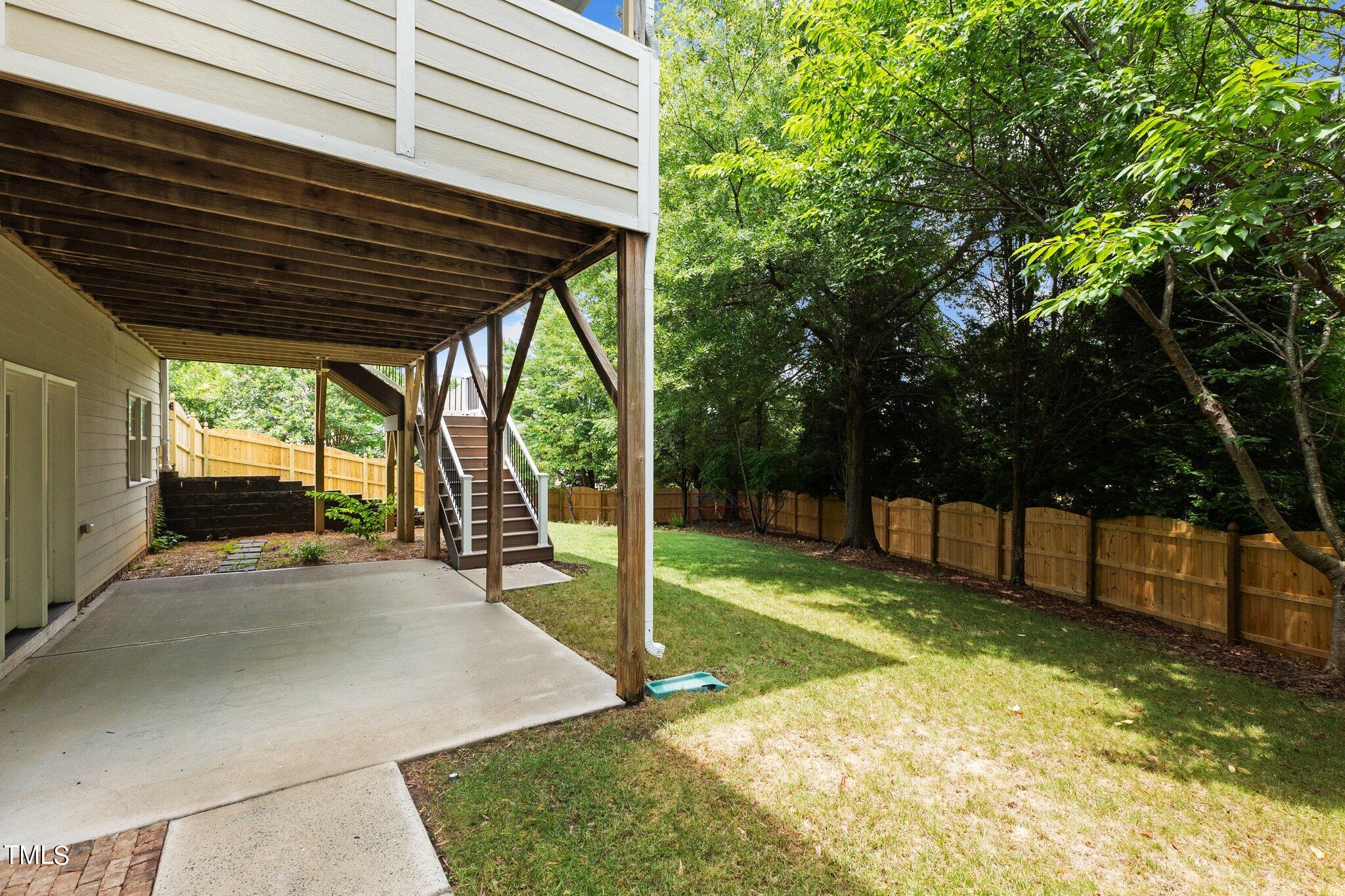 208 Kings Castle Drive
