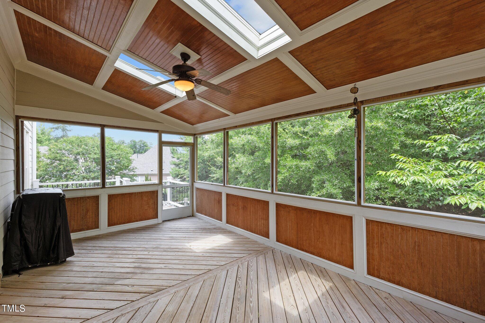 208 Kings Castle Drive