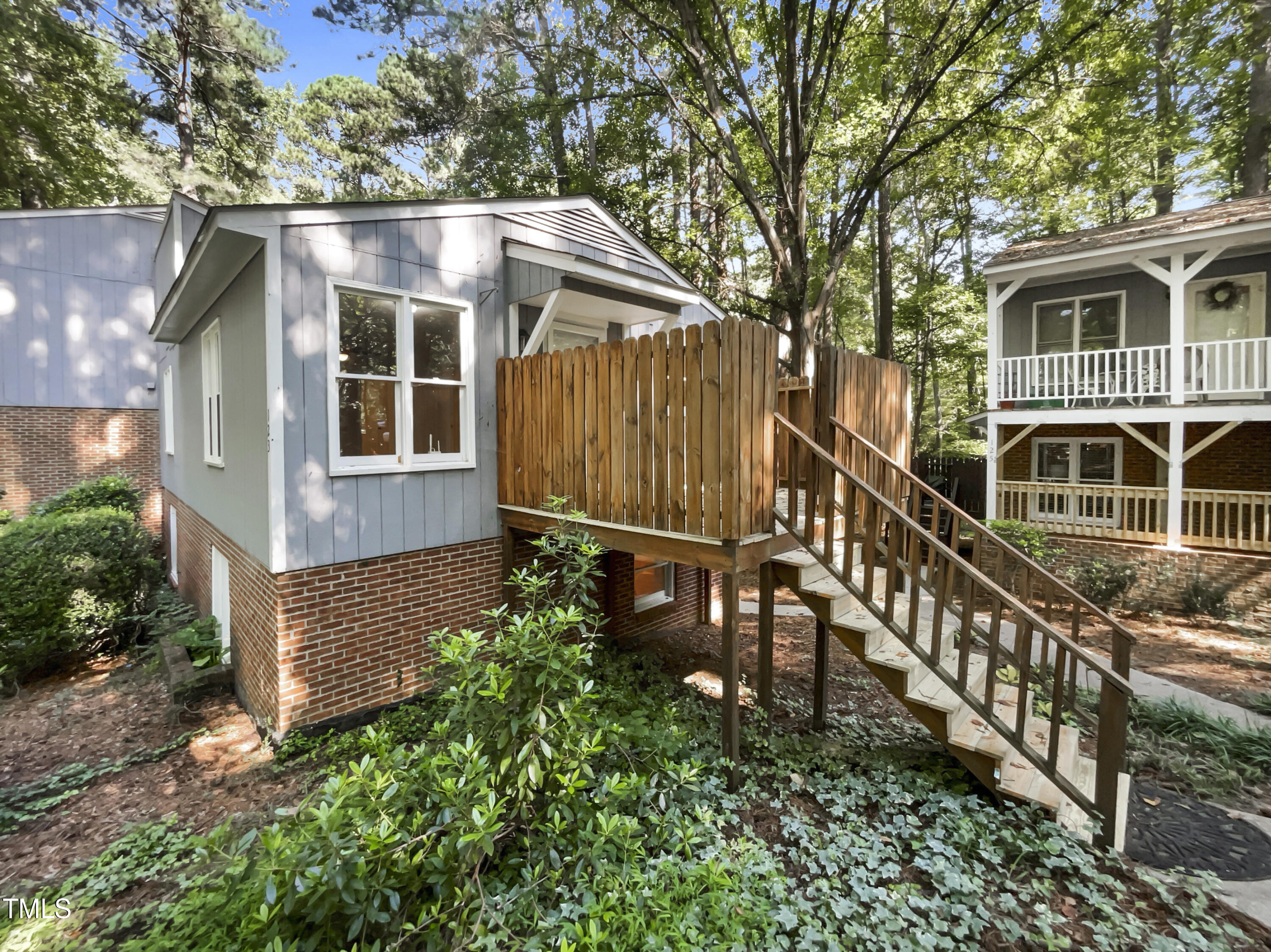 123 Carmichael Court