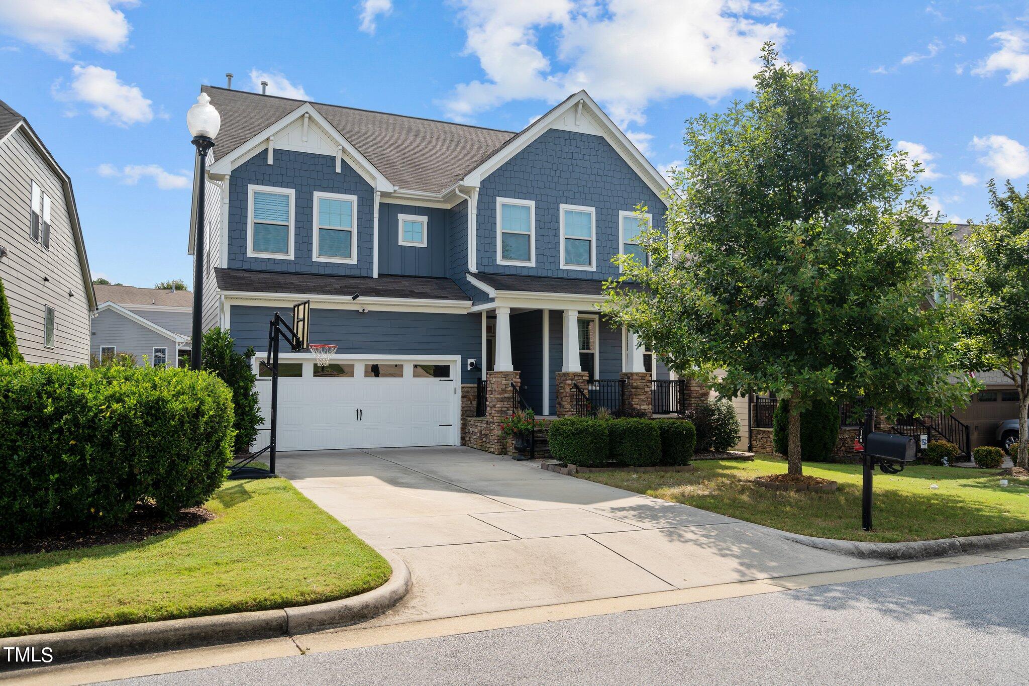 7105 Hinman Lane