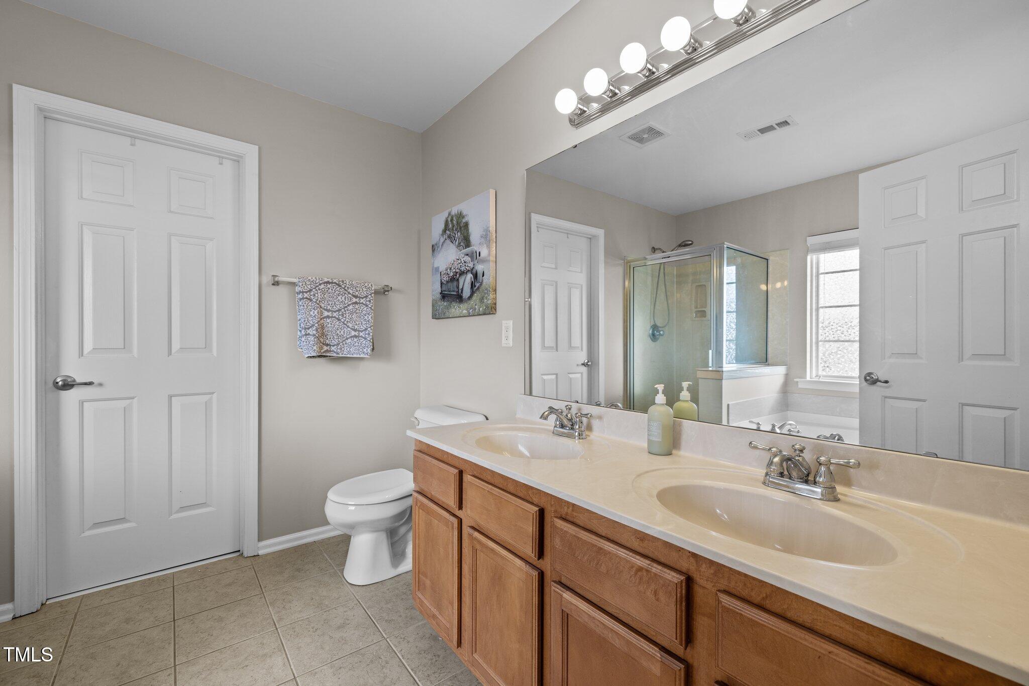 200 Ryder Cup Circle