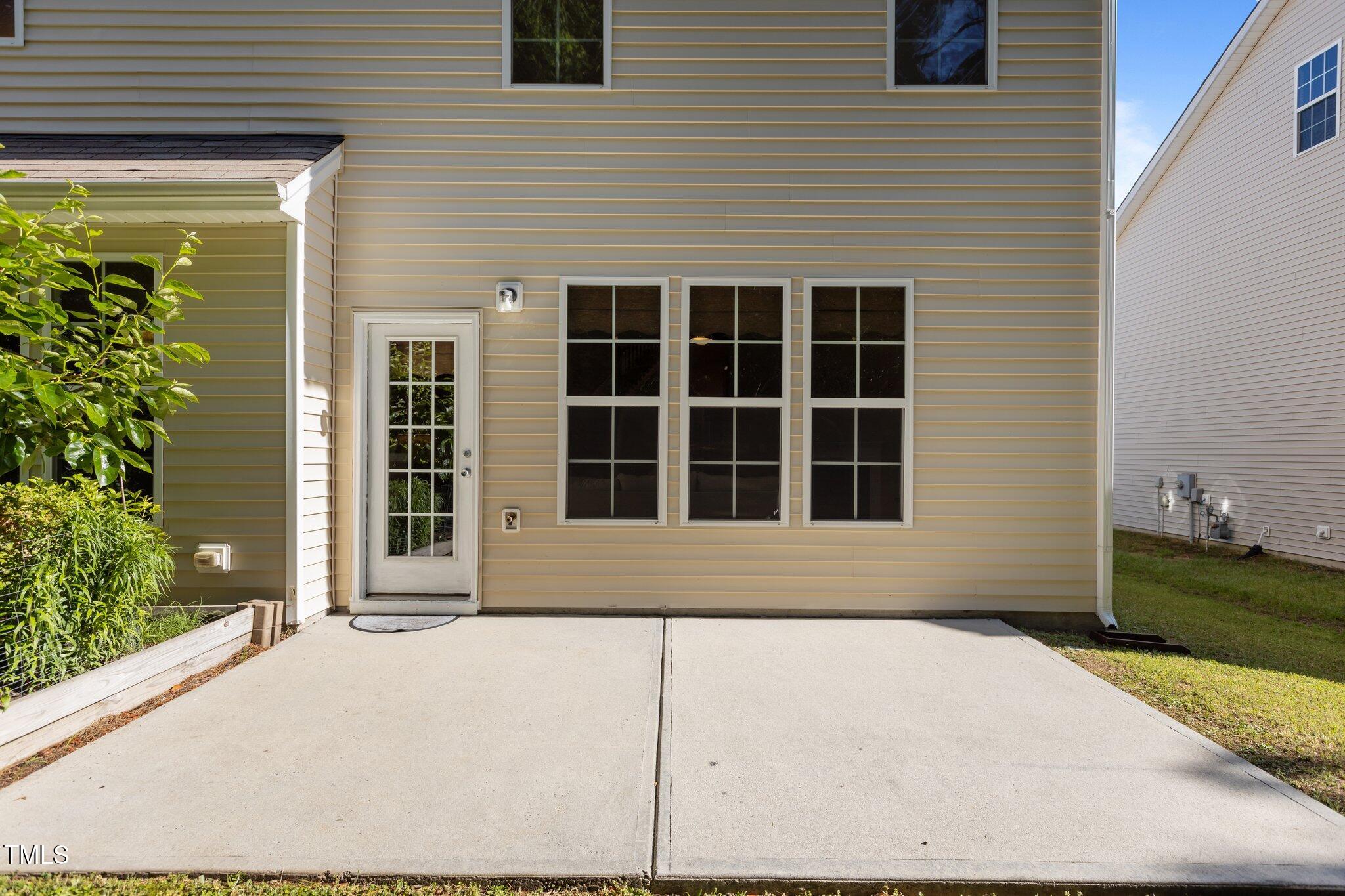 221 Hammond Wood Place