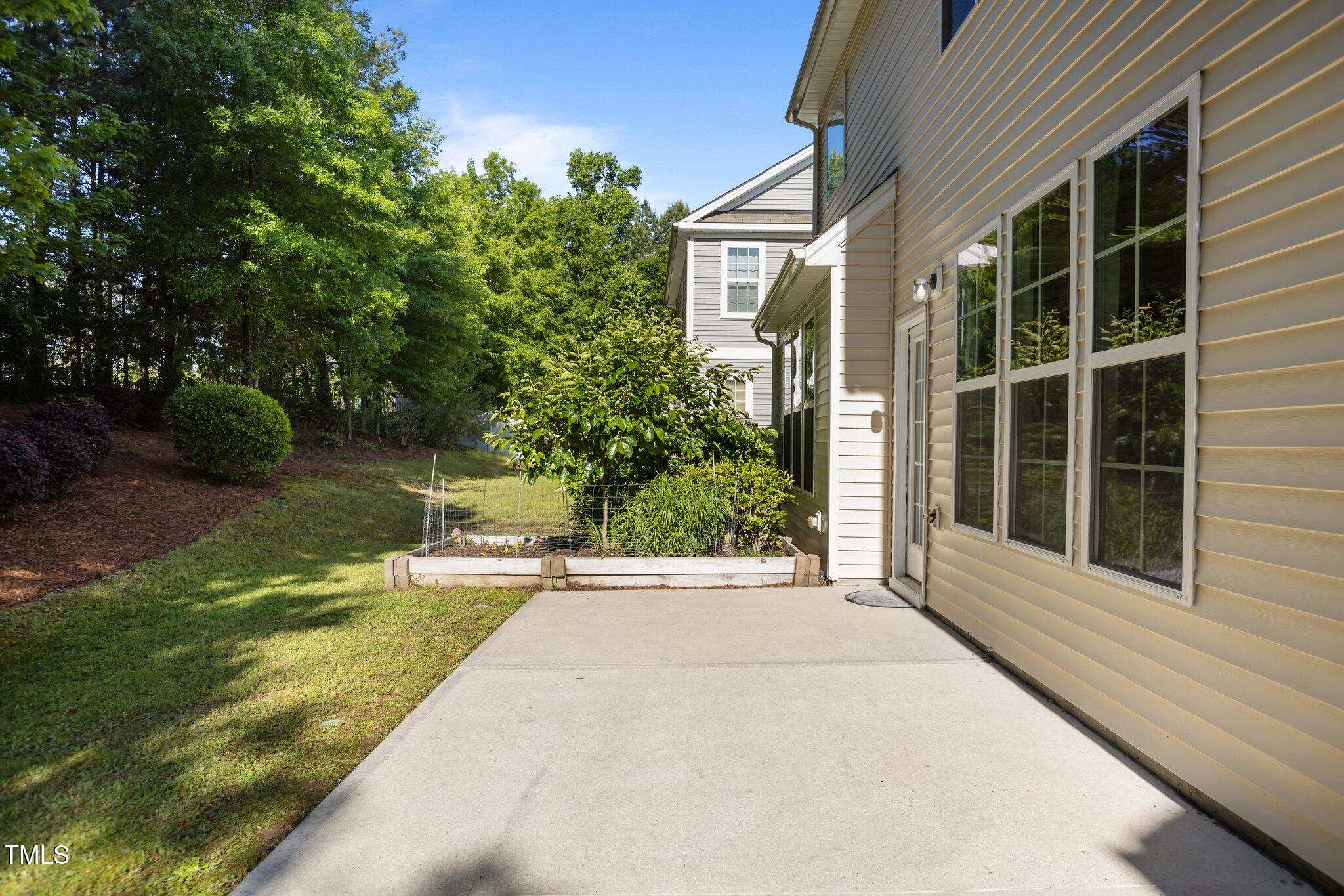 221 Hammond Wood Place