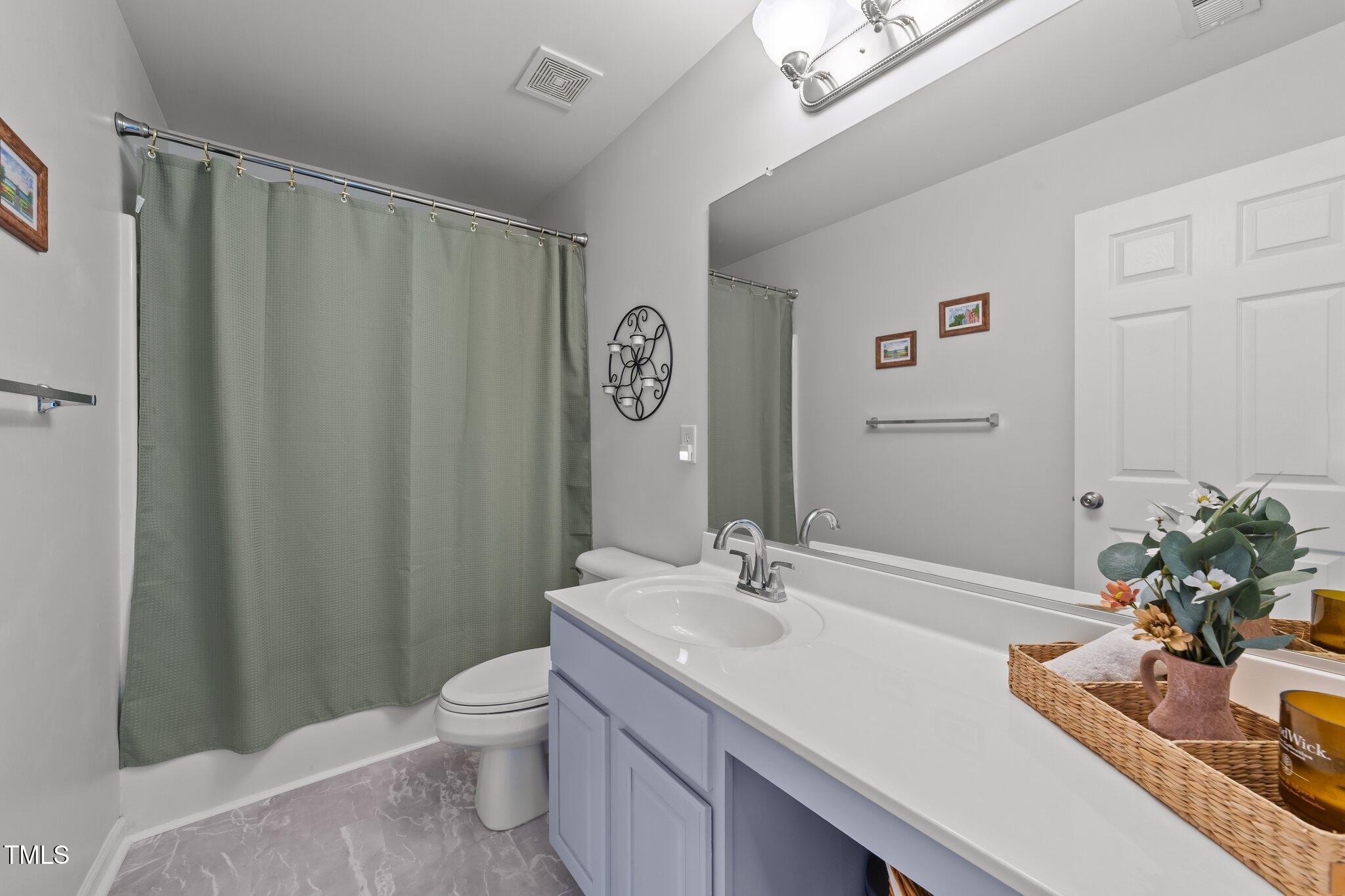 1713 Mclaurin Lane