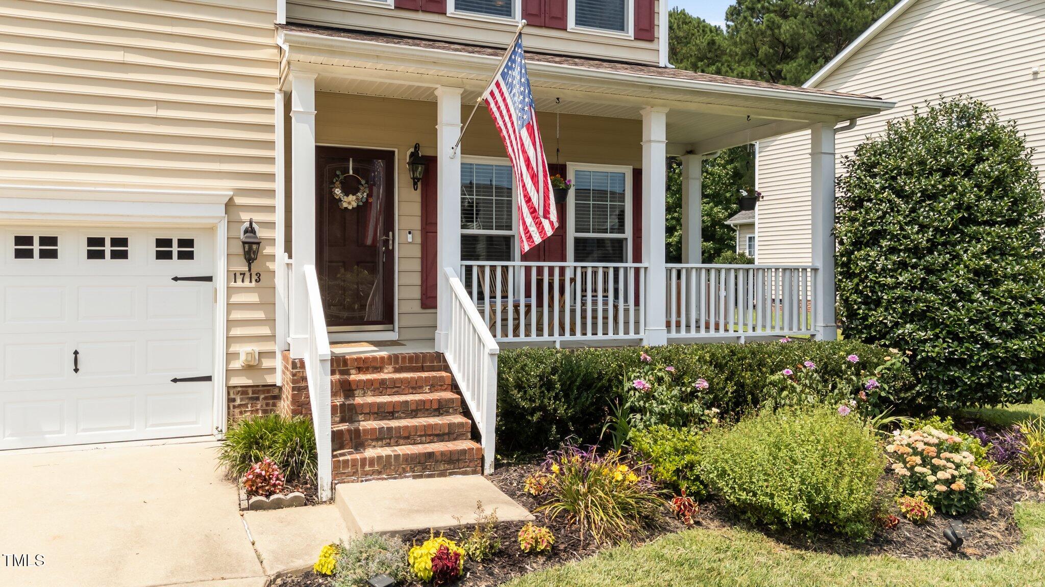 1713 Mclaurin Lane