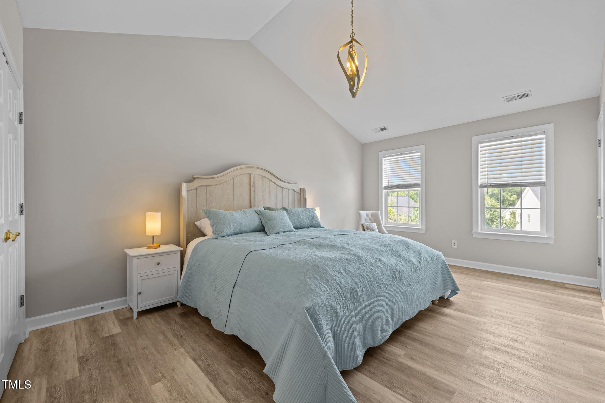 1802 Abby Knoll Drive