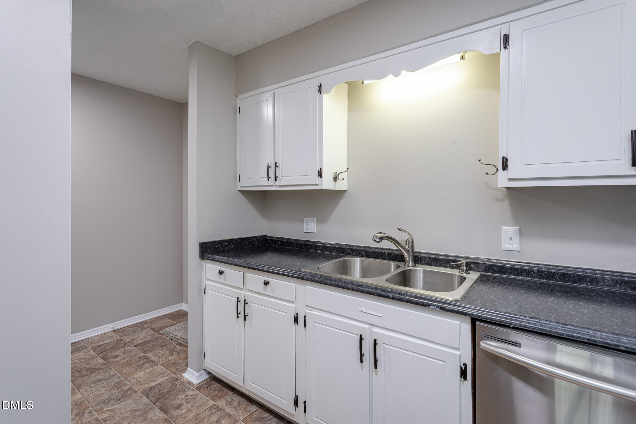 5026 Flint Ridge Place