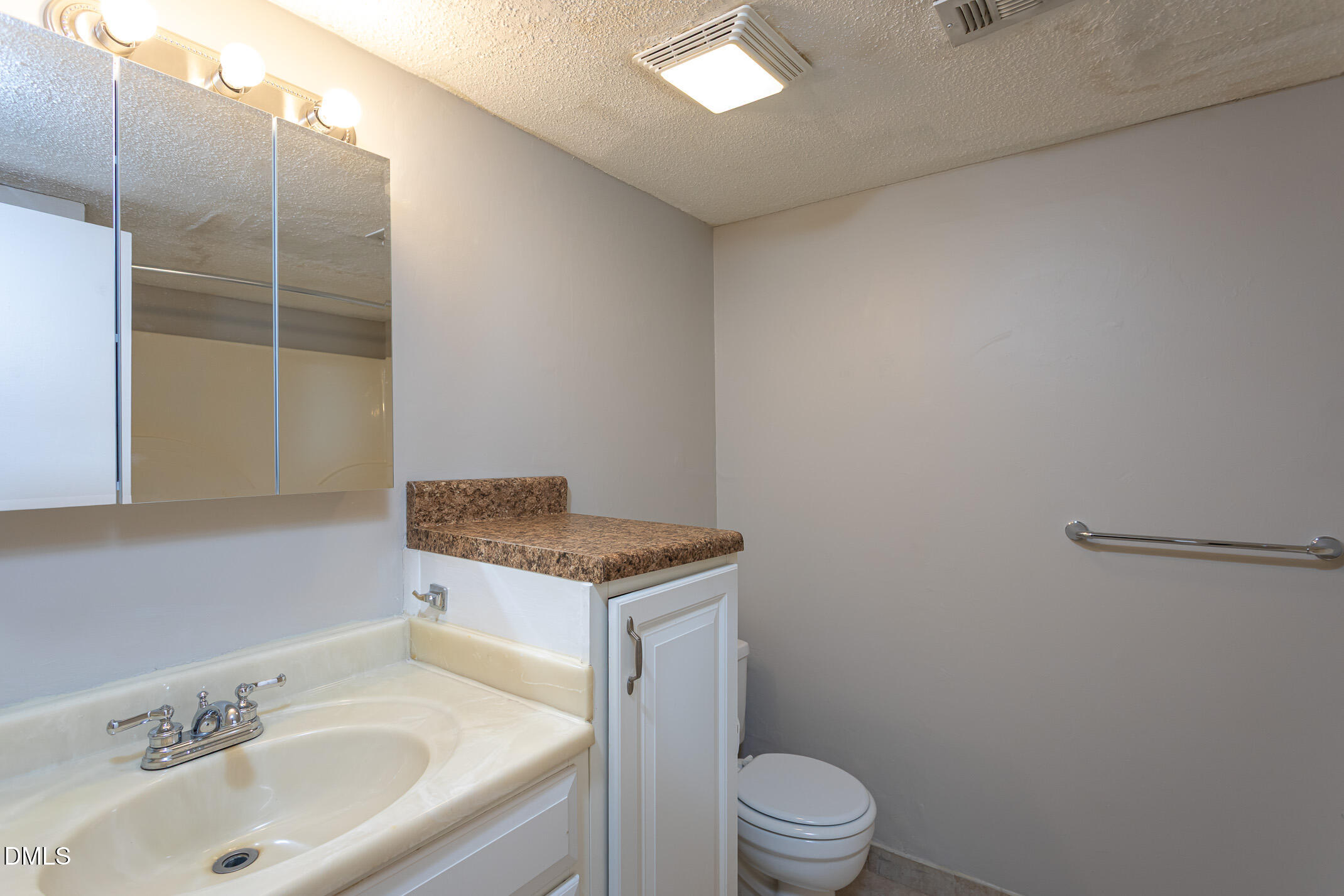 5026 Flint Ridge Place
