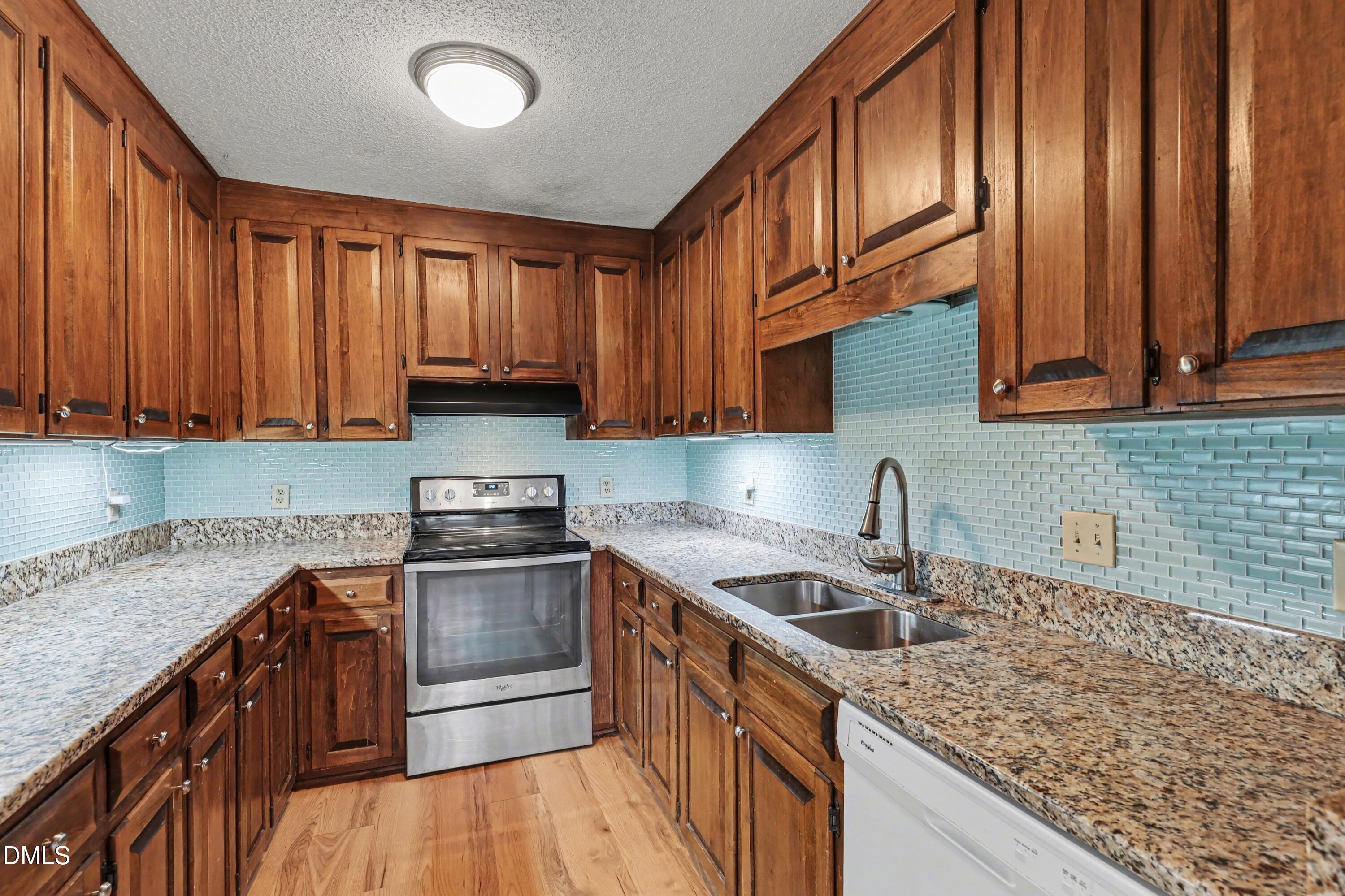 5608 Kimsey Court