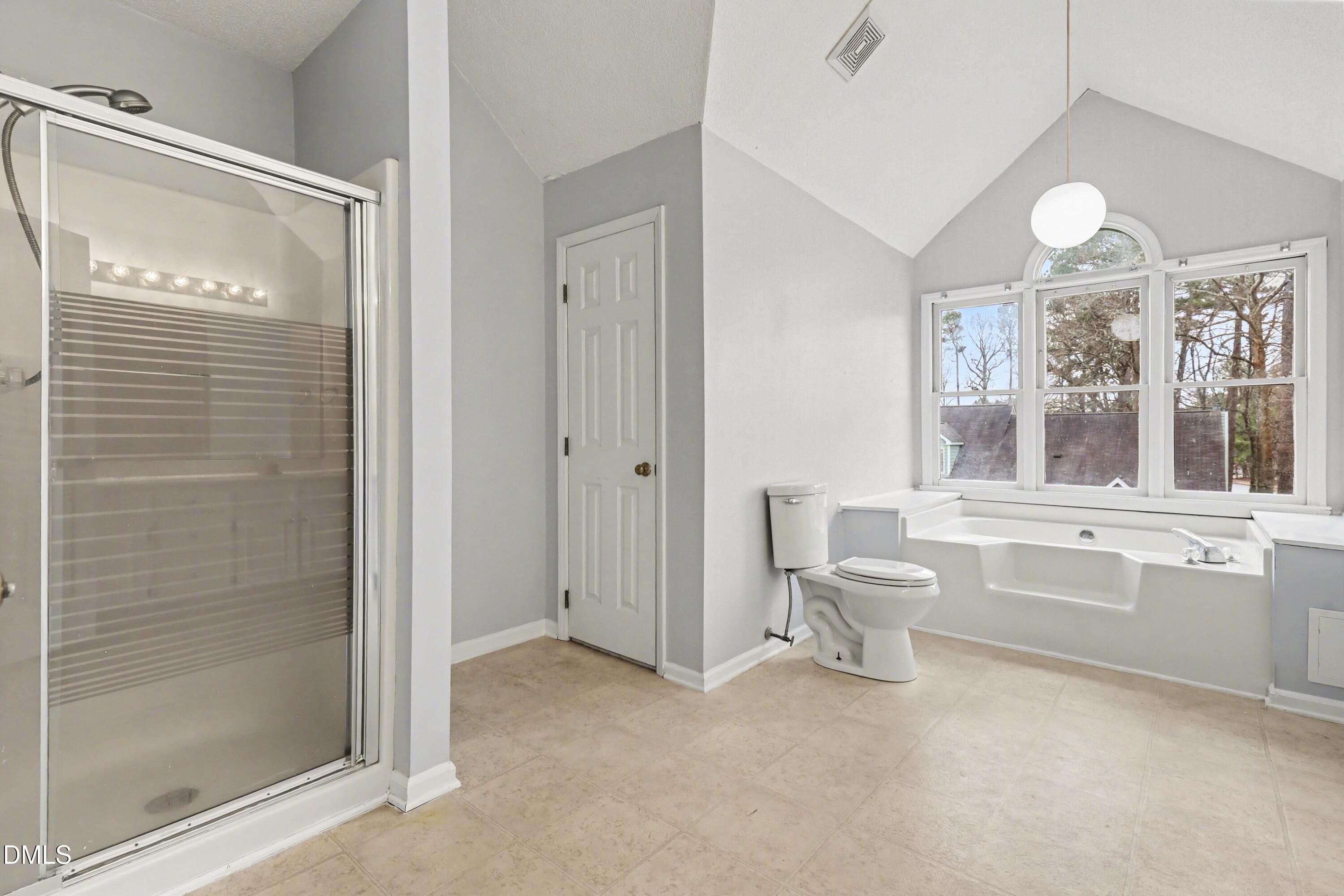 5608 Kimsey Court