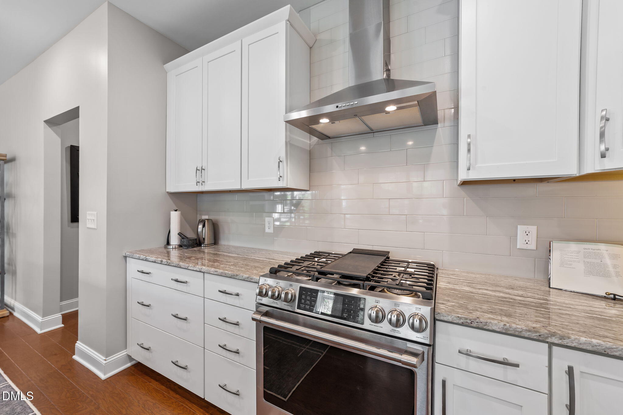 583 Rowanwood Way