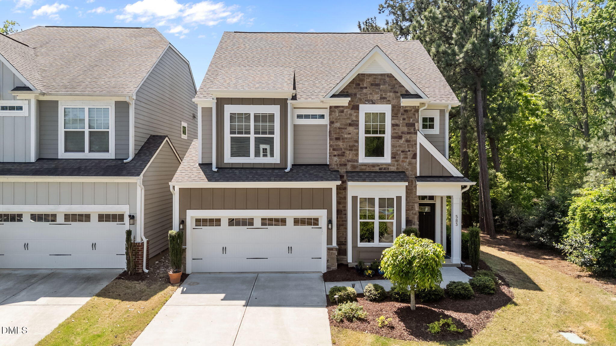 583 Rowanwood Way