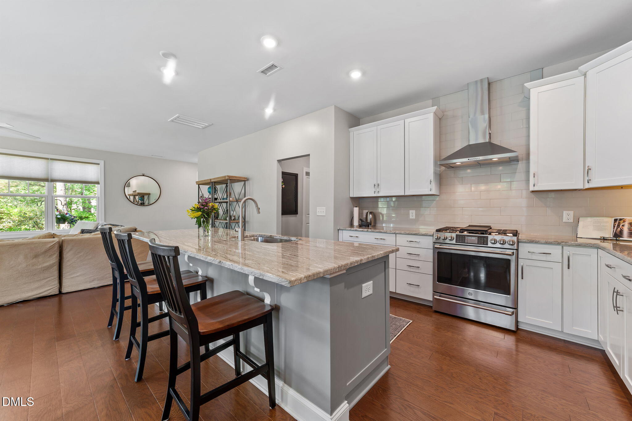583 Rowanwood Way
