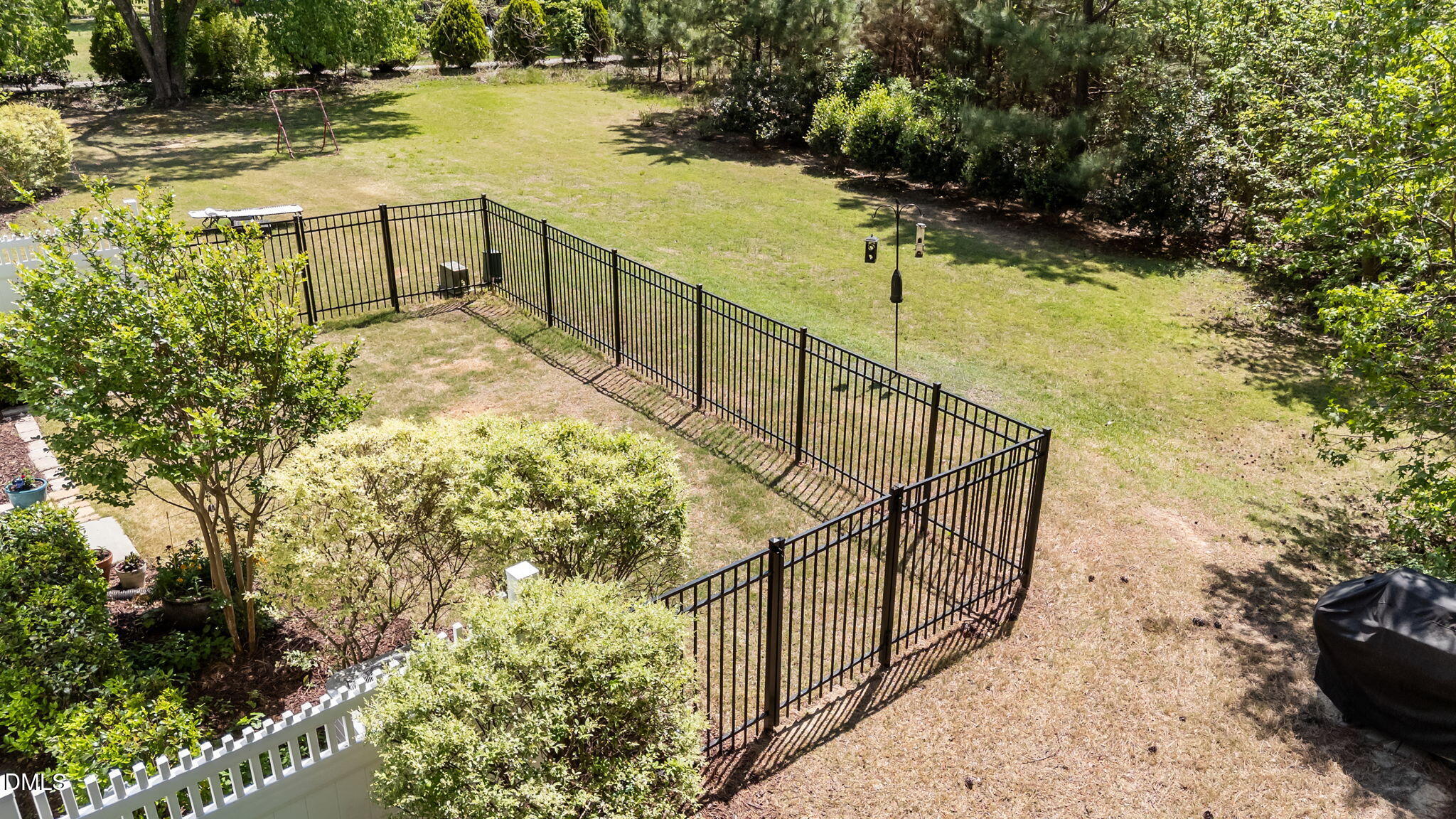 583 Rowanwood Way