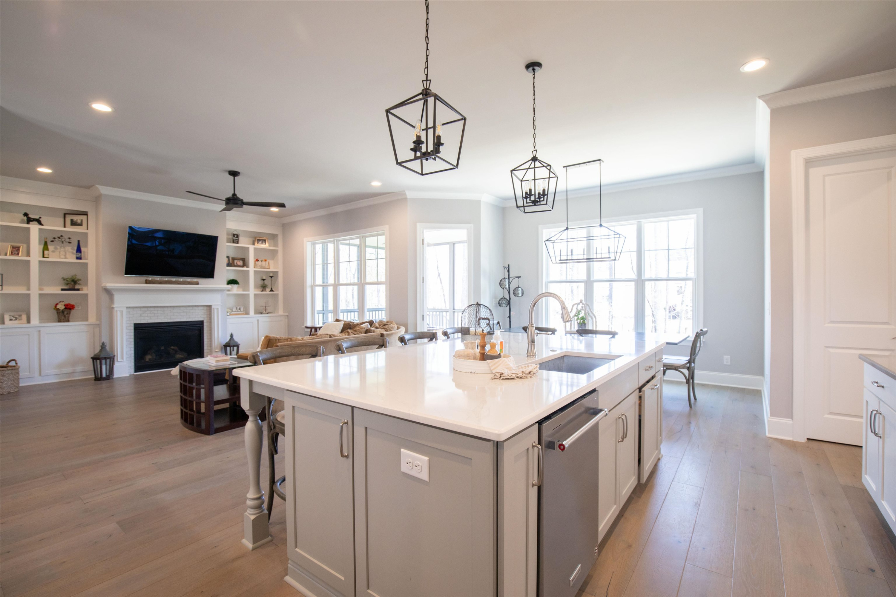2117 Amalfi Place