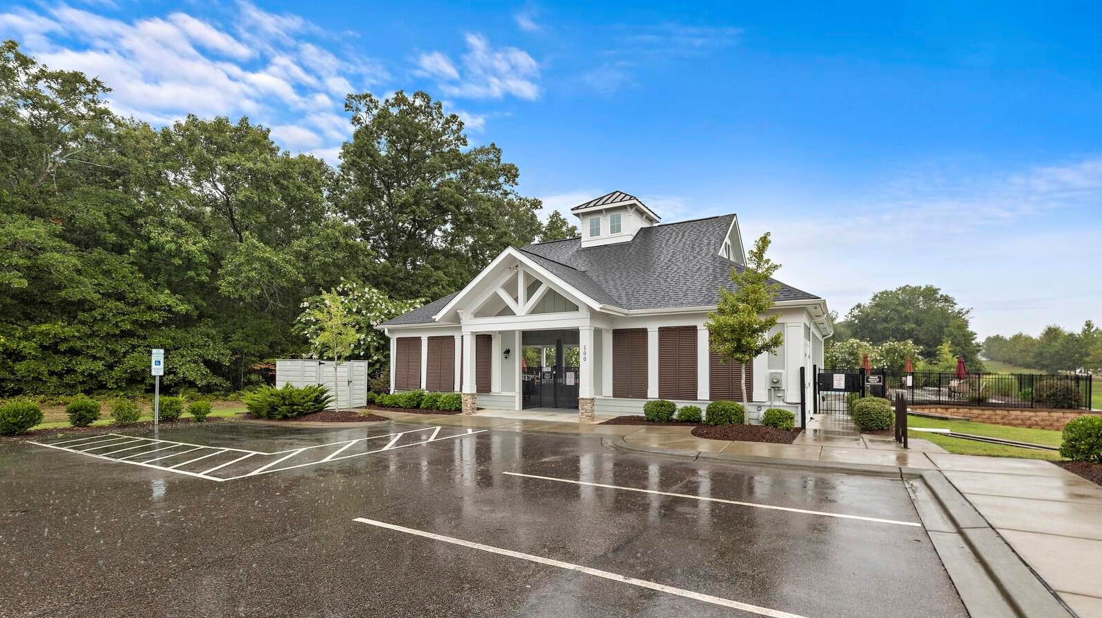 120 Greenhurst Circle