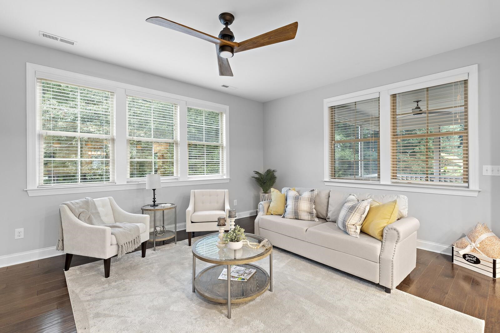 120 Greenhurst Circle