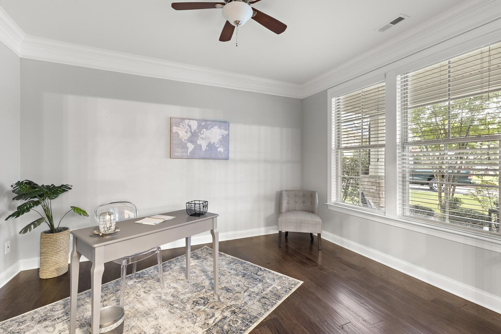 120 Greenhurst Circle